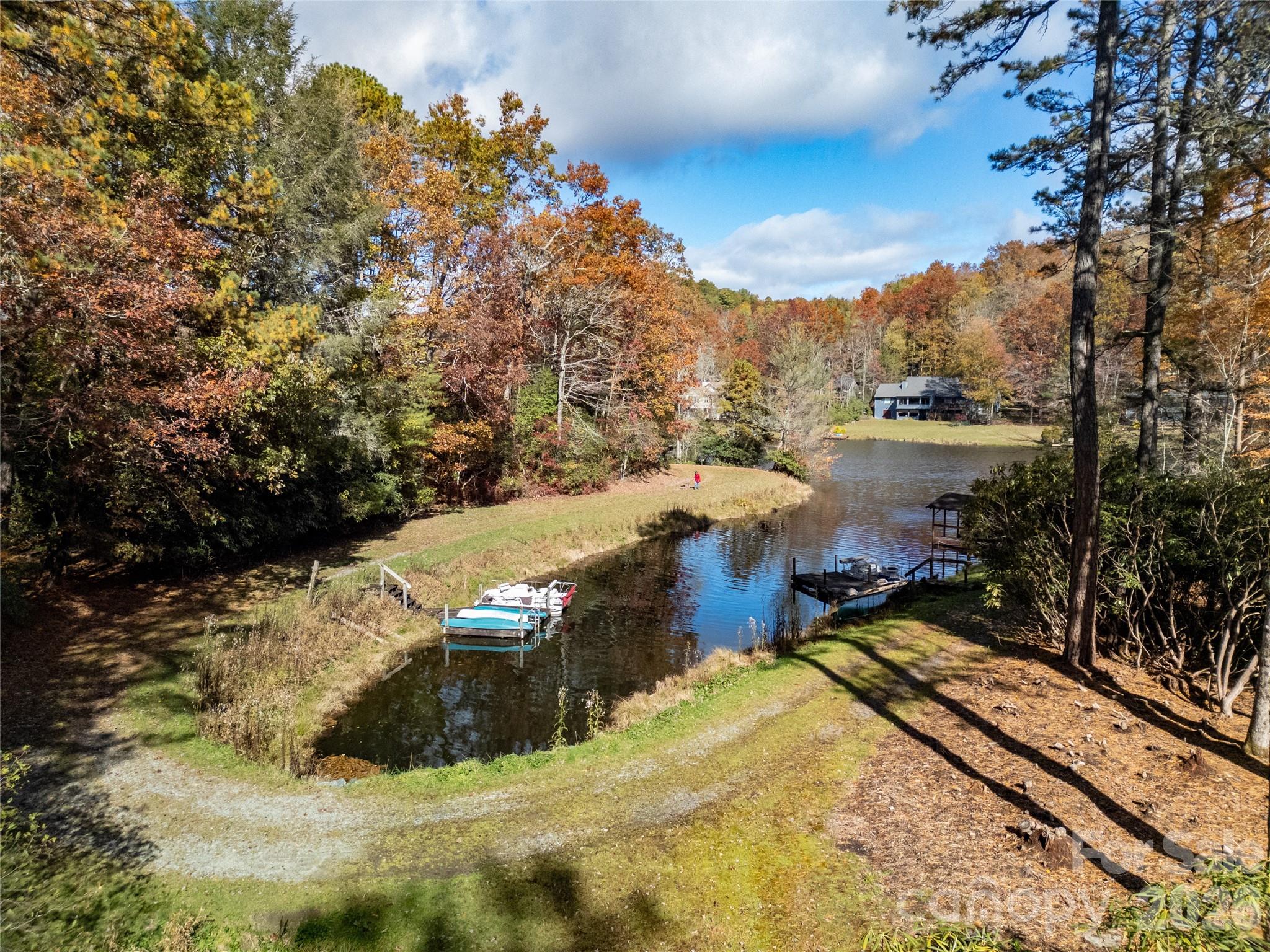 Connestee Falls - Residential
