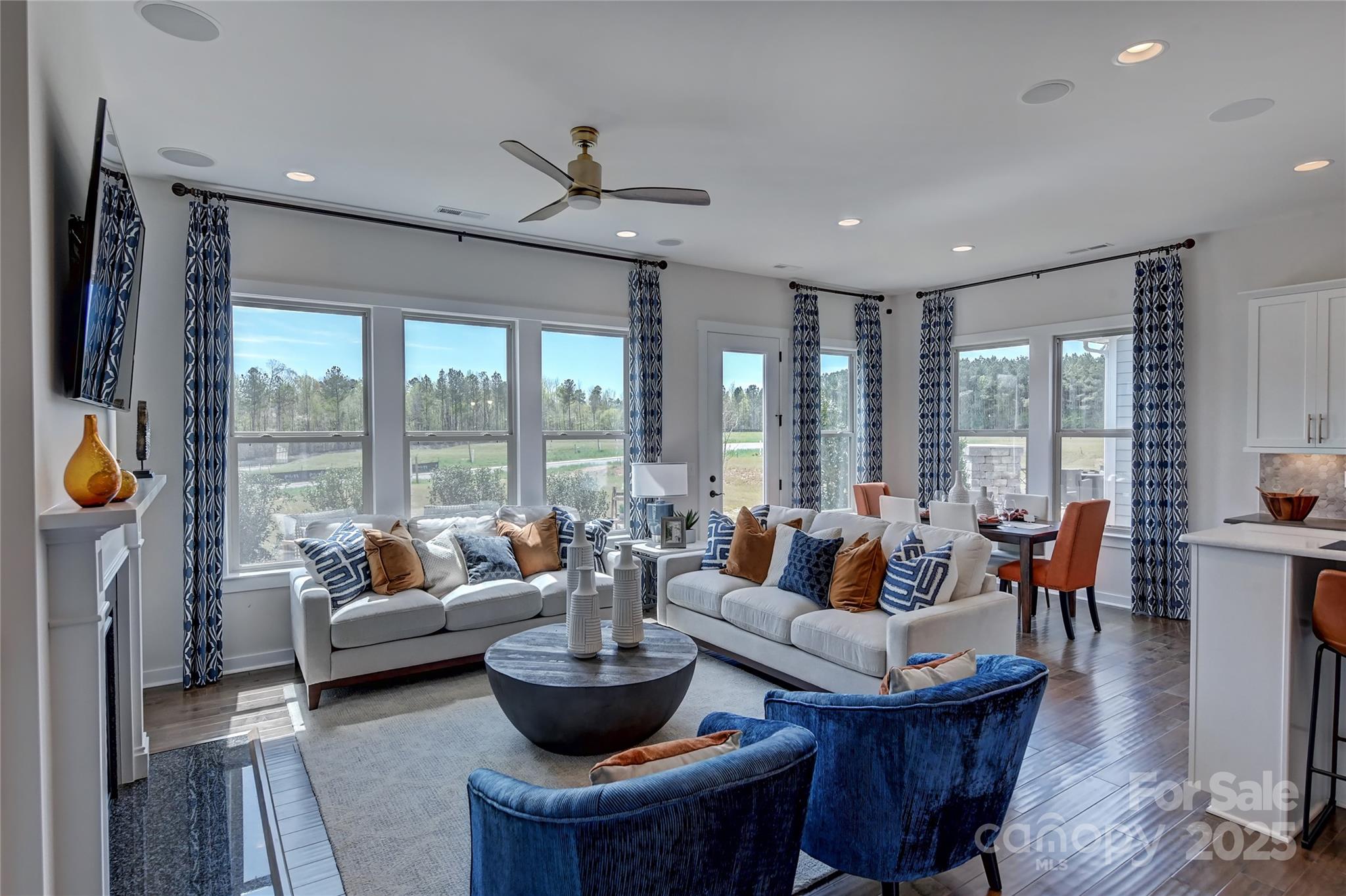River Falls - Residential