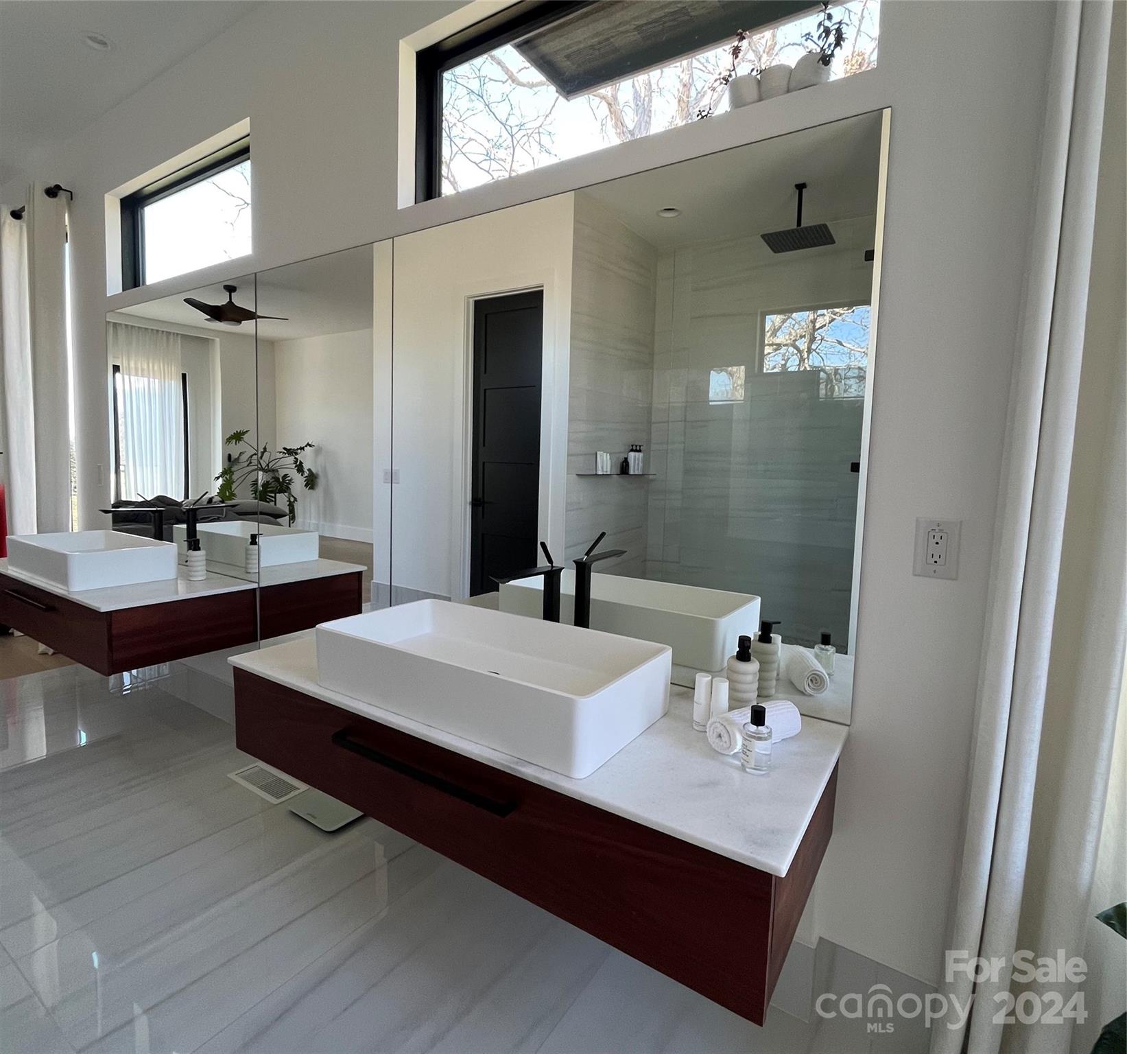 Waterford Lakes - Residential