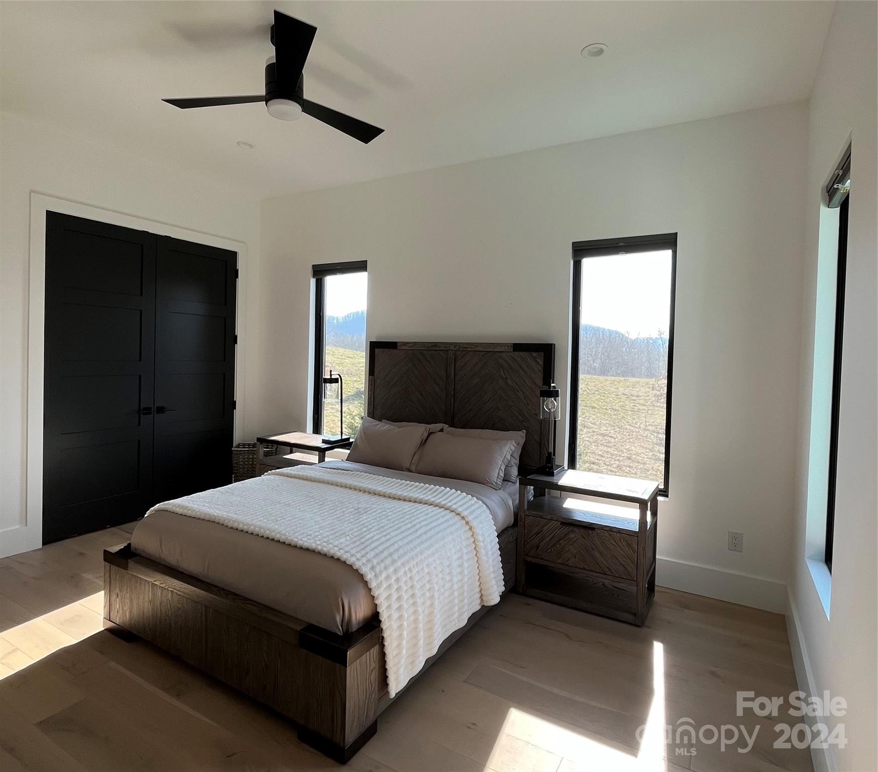 Waterford Lakes - Residential