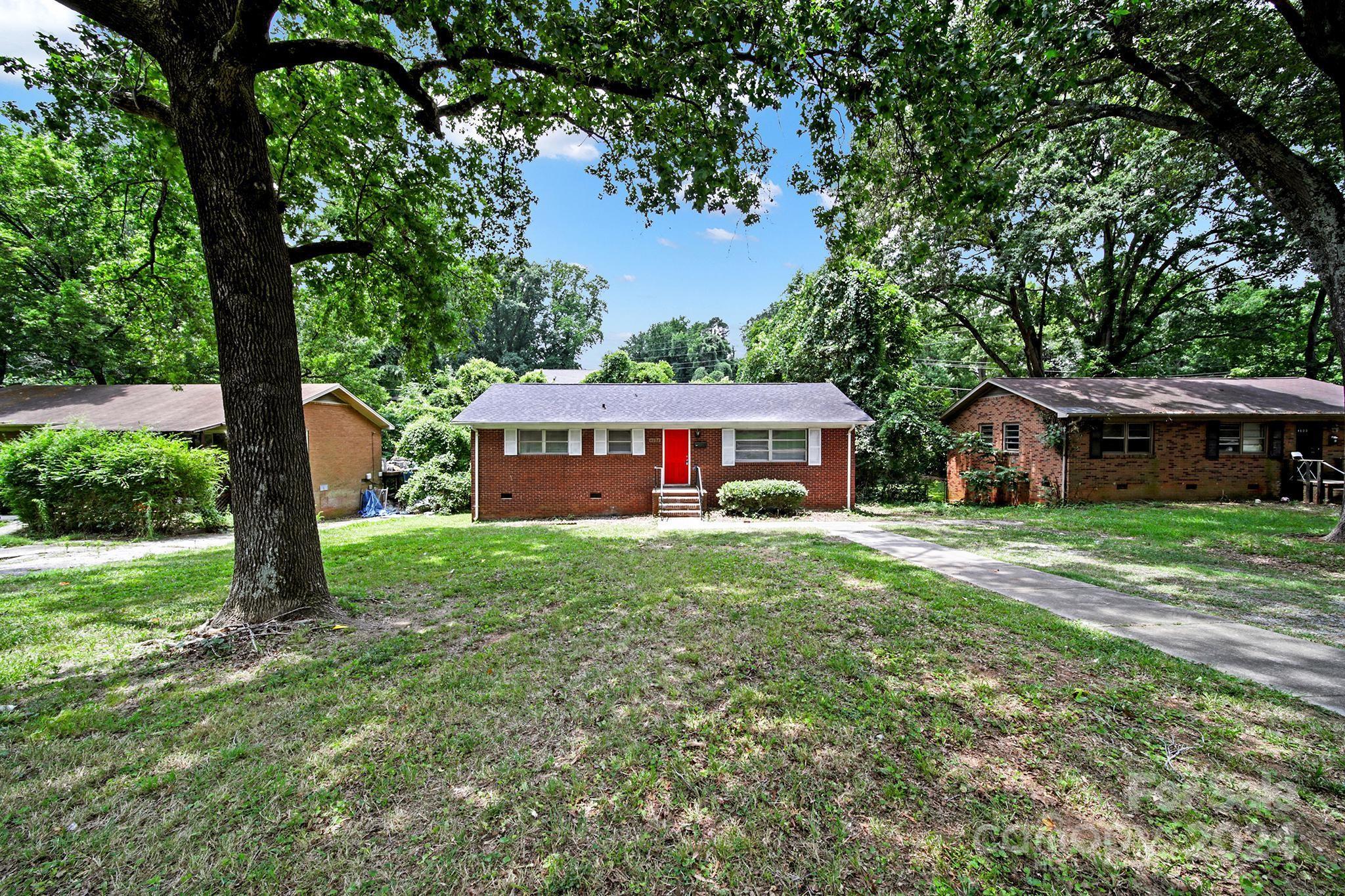 Welcome to 4808 Hidden Valley Rd, Charlotte, NC 28213 – a charming 3-bedroom, 1.5-bath home offering 1,152 square feet of beautifully updated living space nestled in a serene neighborhood. Step inside to discover a bright and airy open floor plan, complemented by updated flooring throughout. The modern kitchen is equipped with brand-new appliances(new stove and dishwasher), ensuring a seamless culinary experience. Each of the three bedrooms is generously sized, providing ample space for rest and relaxation. The large backyard is a blank canvas, ideal for gardening, entertaining, or simply enjoying the outdoors. With no HOA fees, you have the freedom to personalize and make this home truly your own. Conveniently located near schools, shopping, and dining, this home offers both comfort and convenience. Don’t miss the opportunity to make 4808 Hidden Valley Rd your new address. Schedule a showing today!