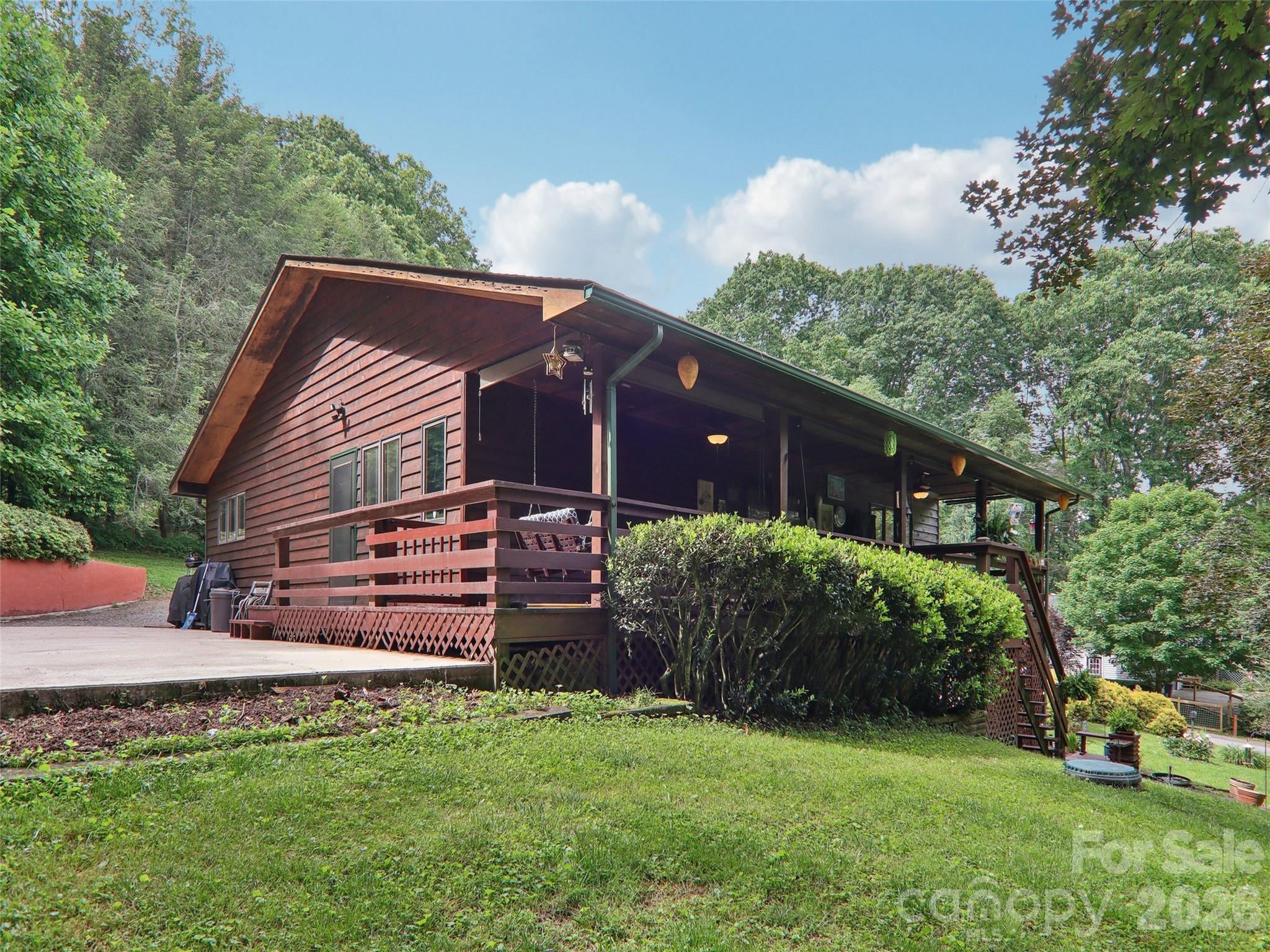 J Creek Estates - Residential