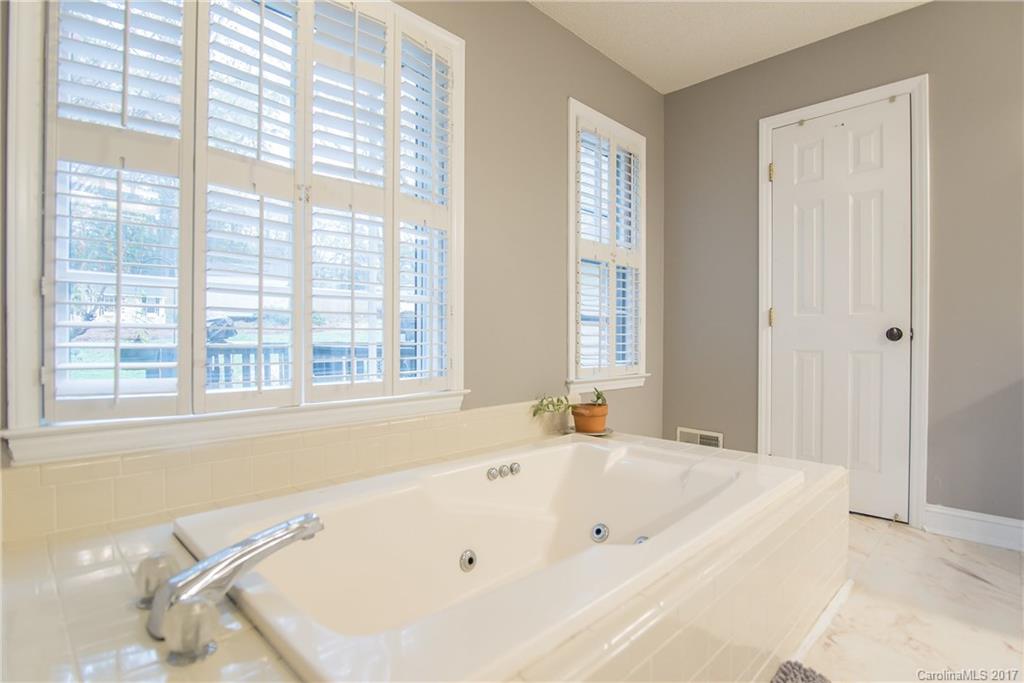Sturnbridge - Residential