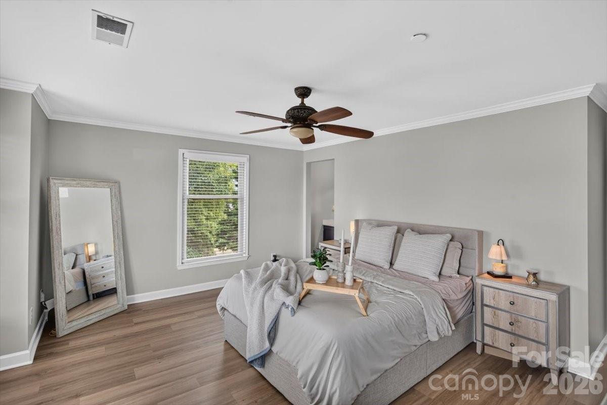Emerald Point - Residential