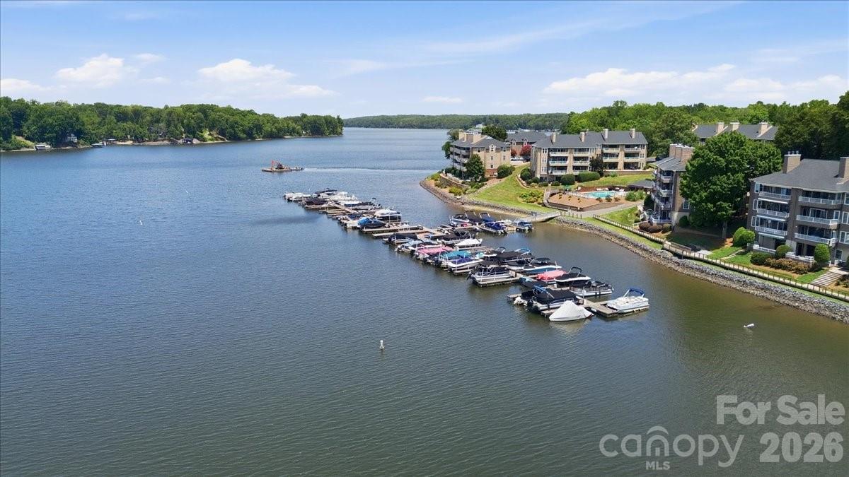 Emerald Point - Residential