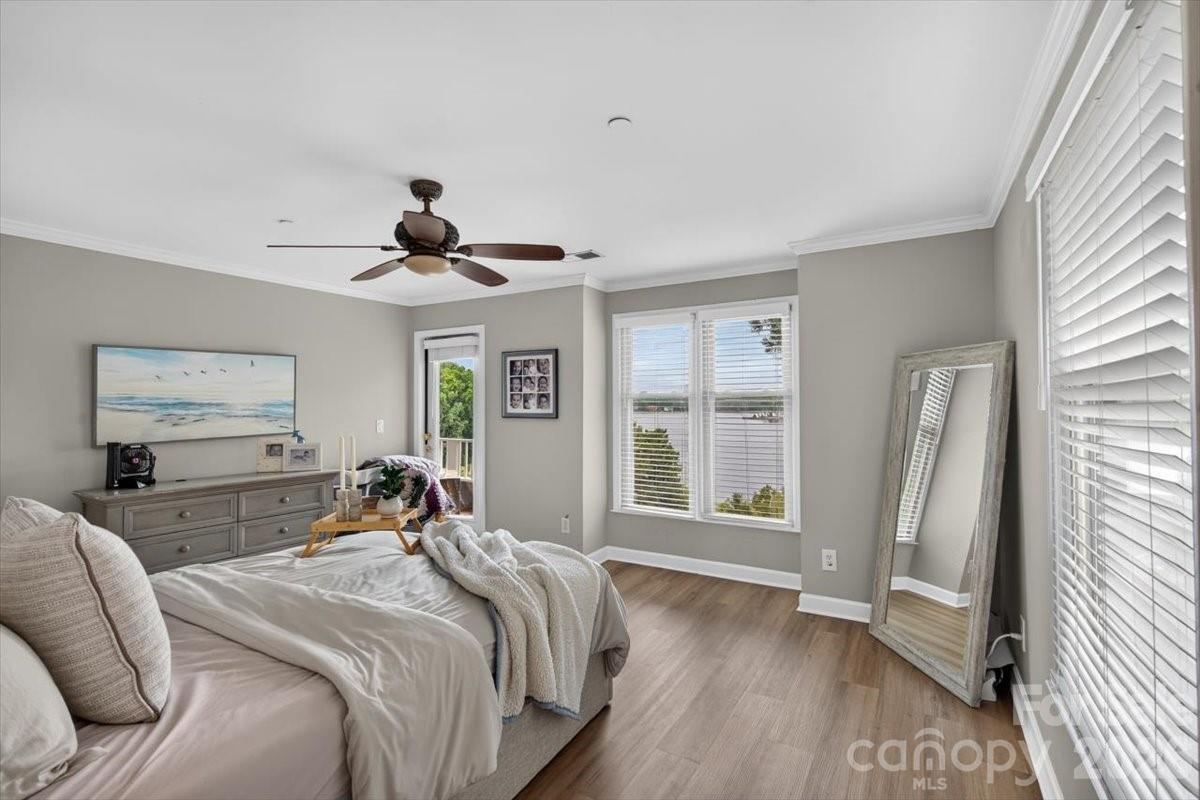 Emerald Point - Residential