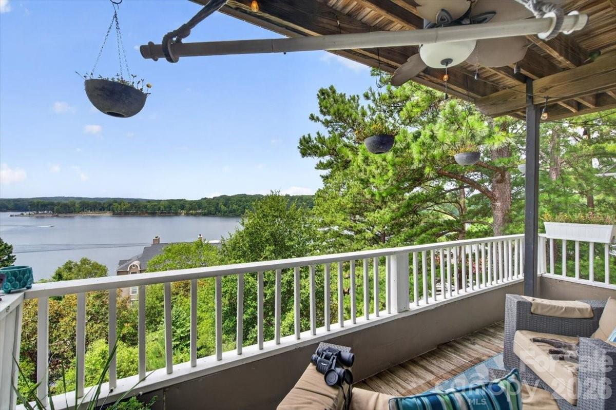Emerald Point - Residential