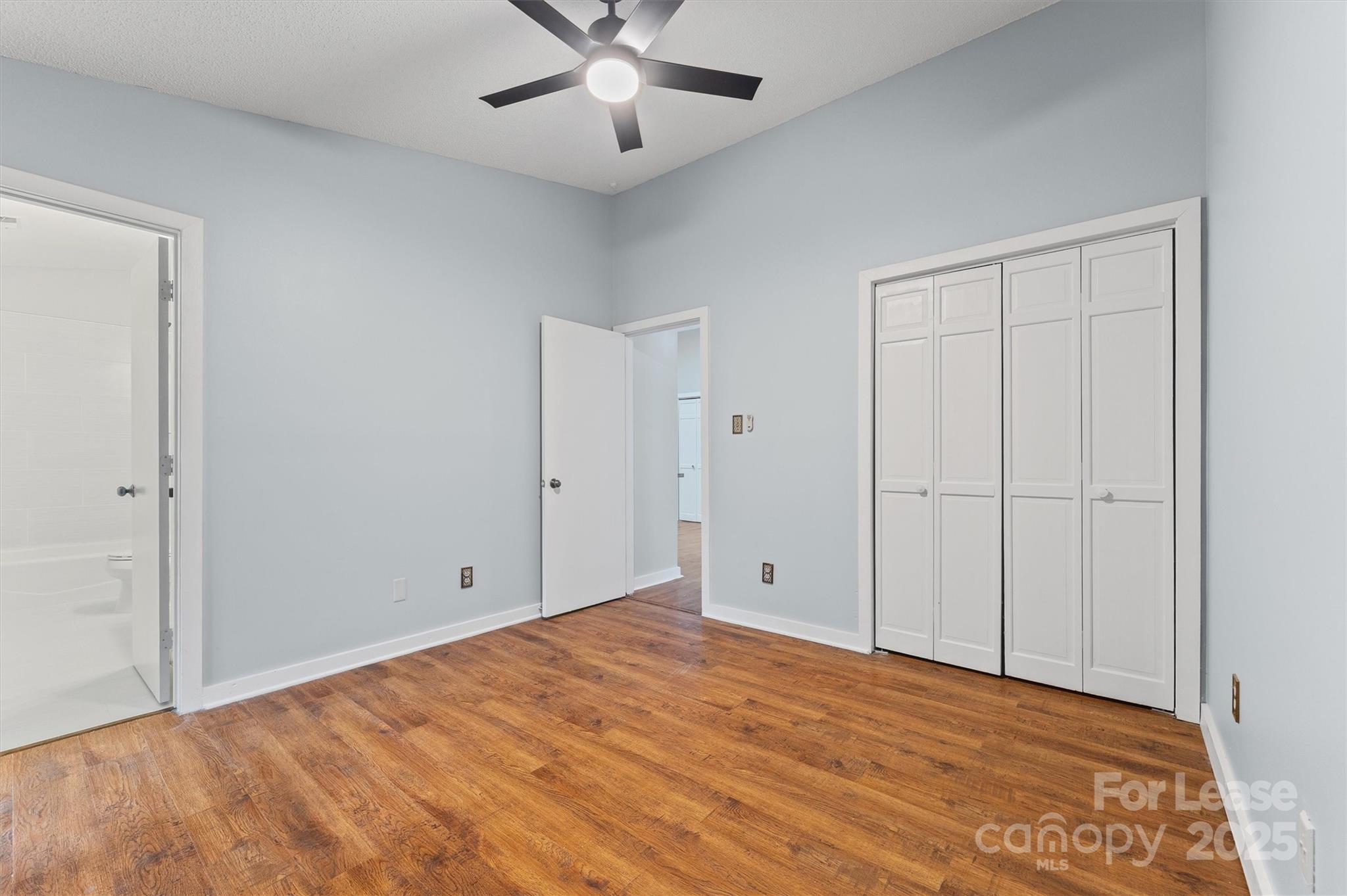 Lake Wylie Woods - Residential Lease
