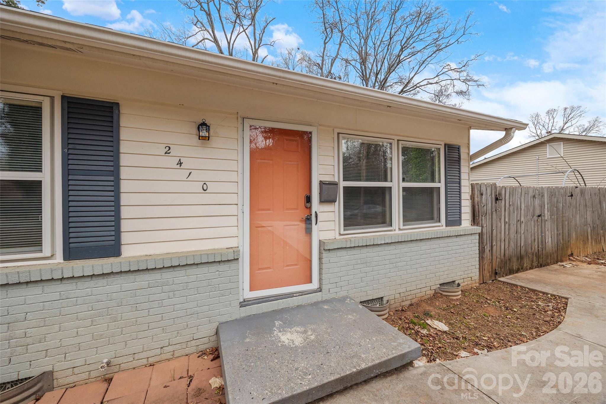 Wandawood Acres - Residential
