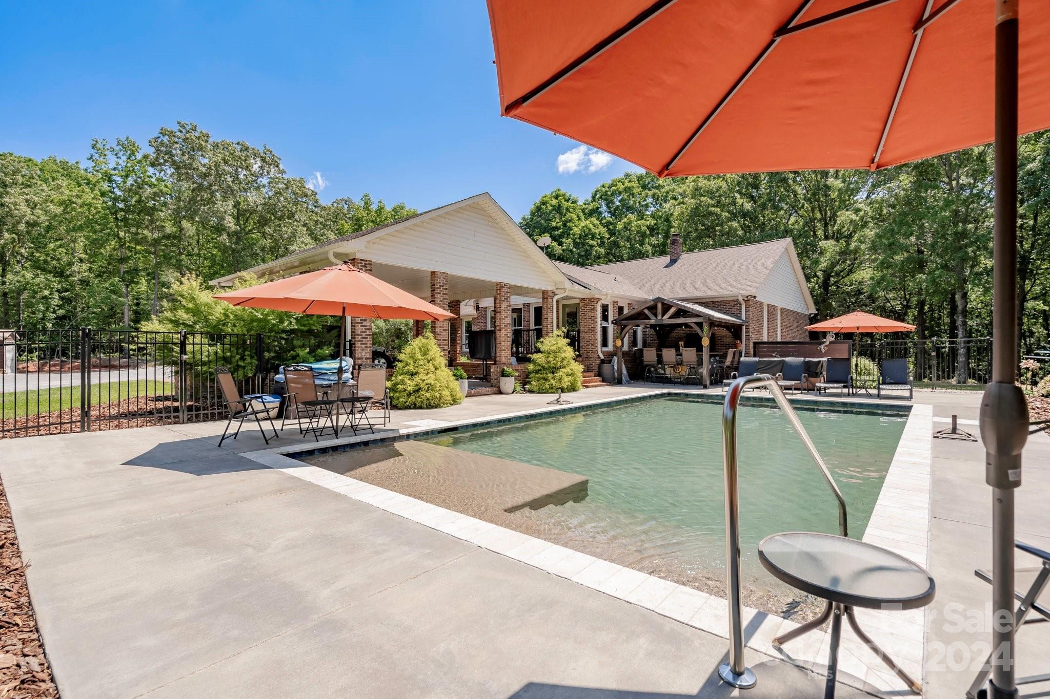 Briarwood Acres - Residential