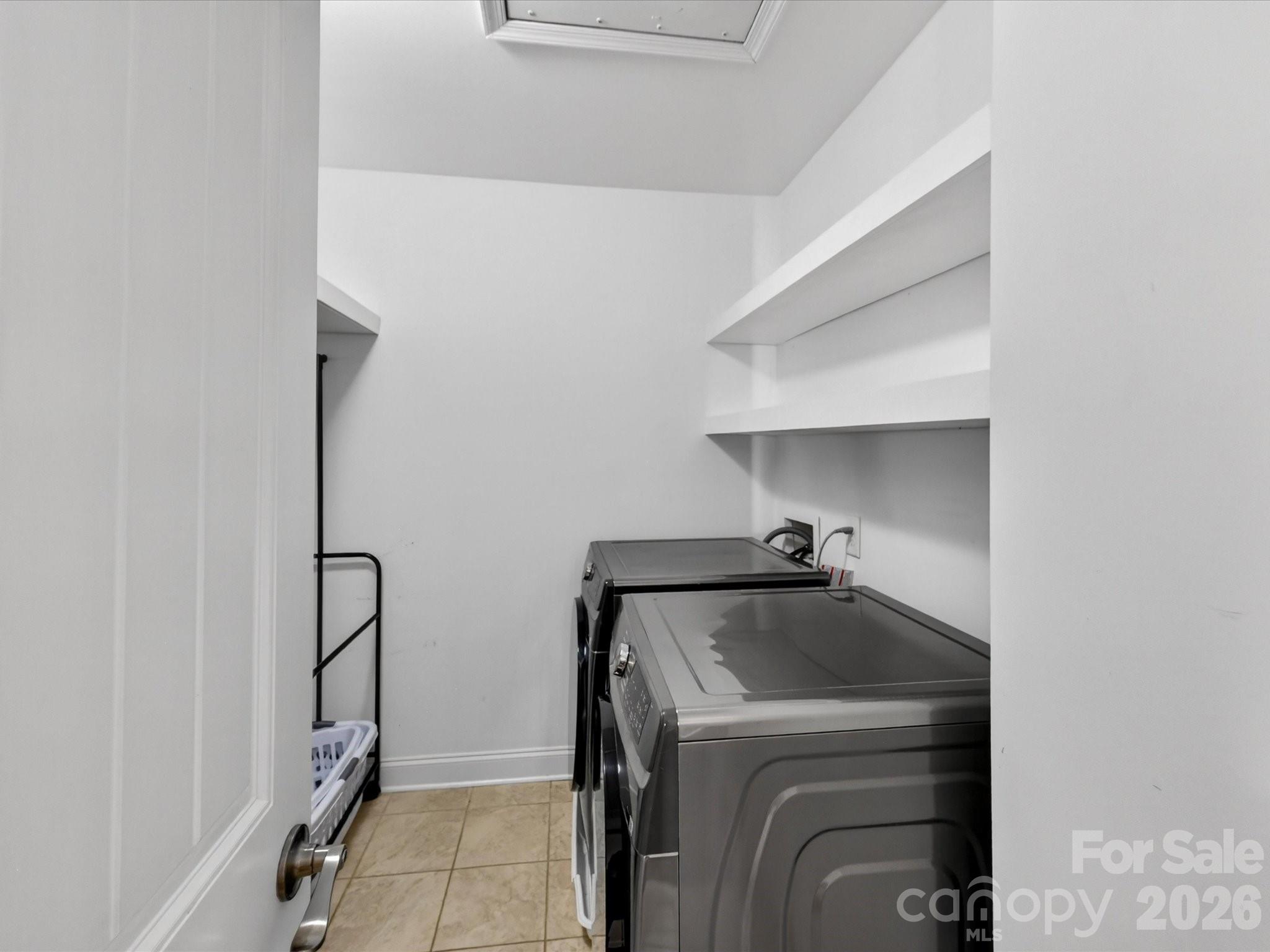 Sardis Crest - Residential