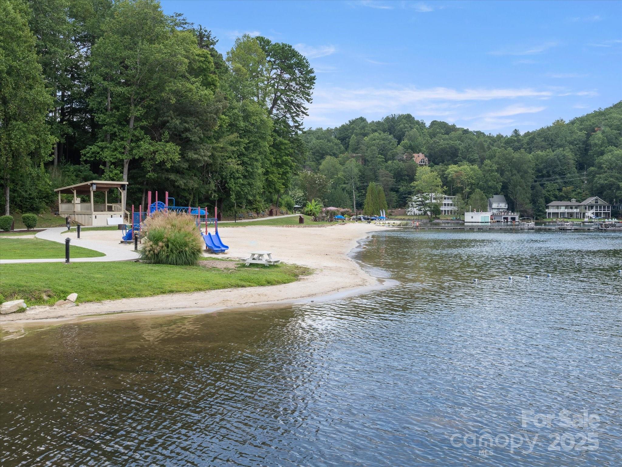 Rumbling Bald on Lake Lure - Residential