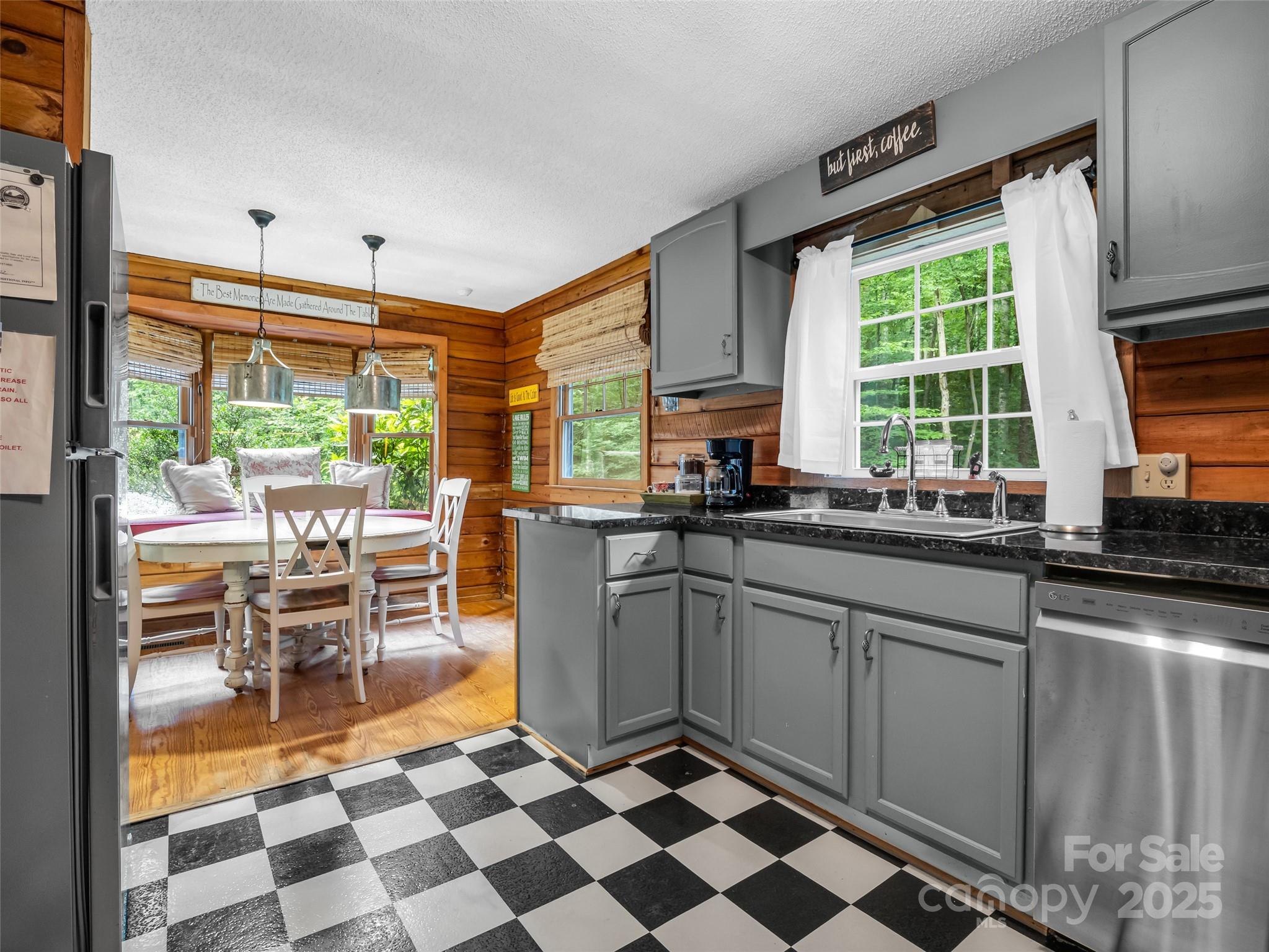 Rumbling Bald on Lake Lure - Residential