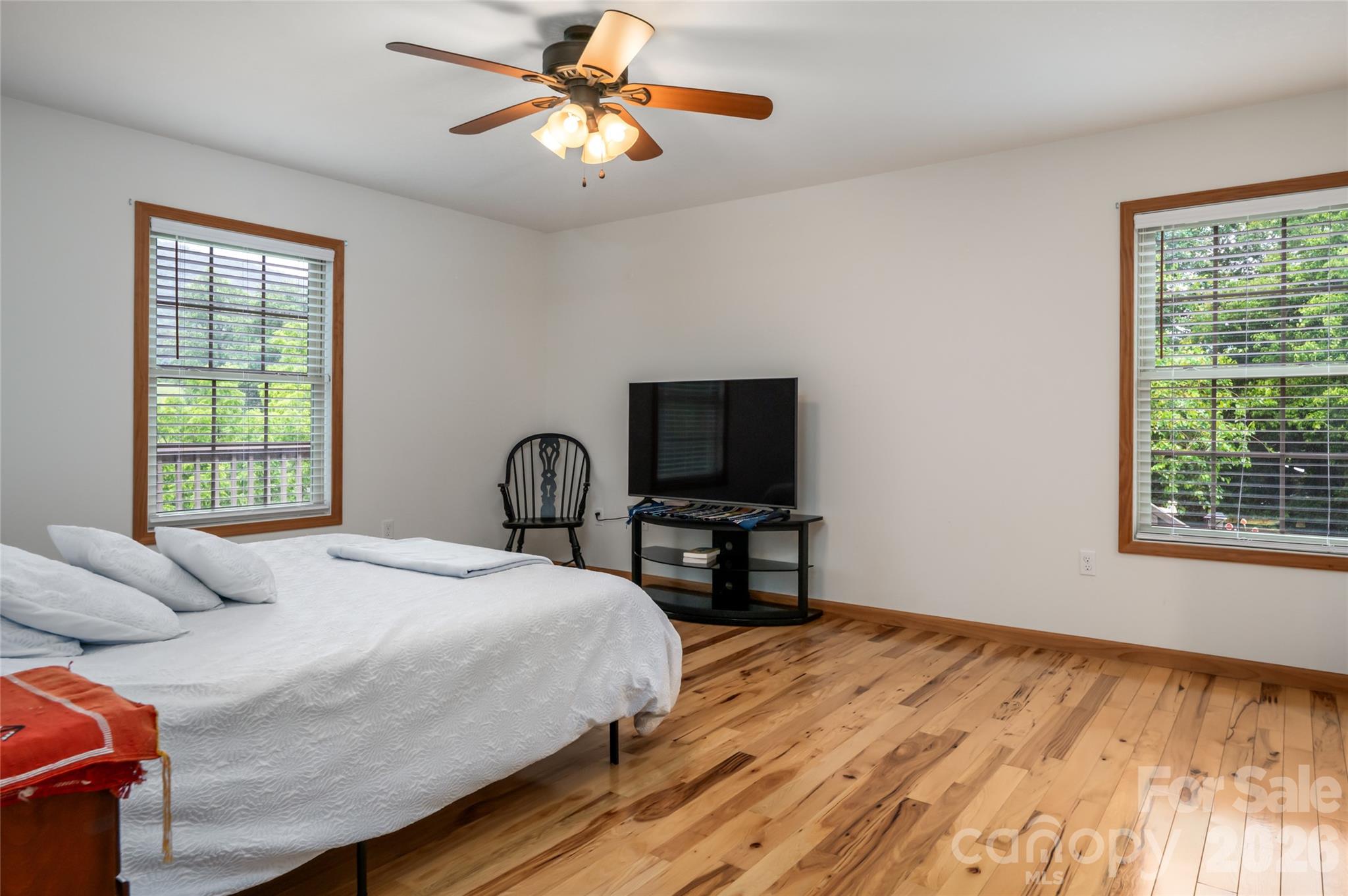 Noahs Landing - Residential