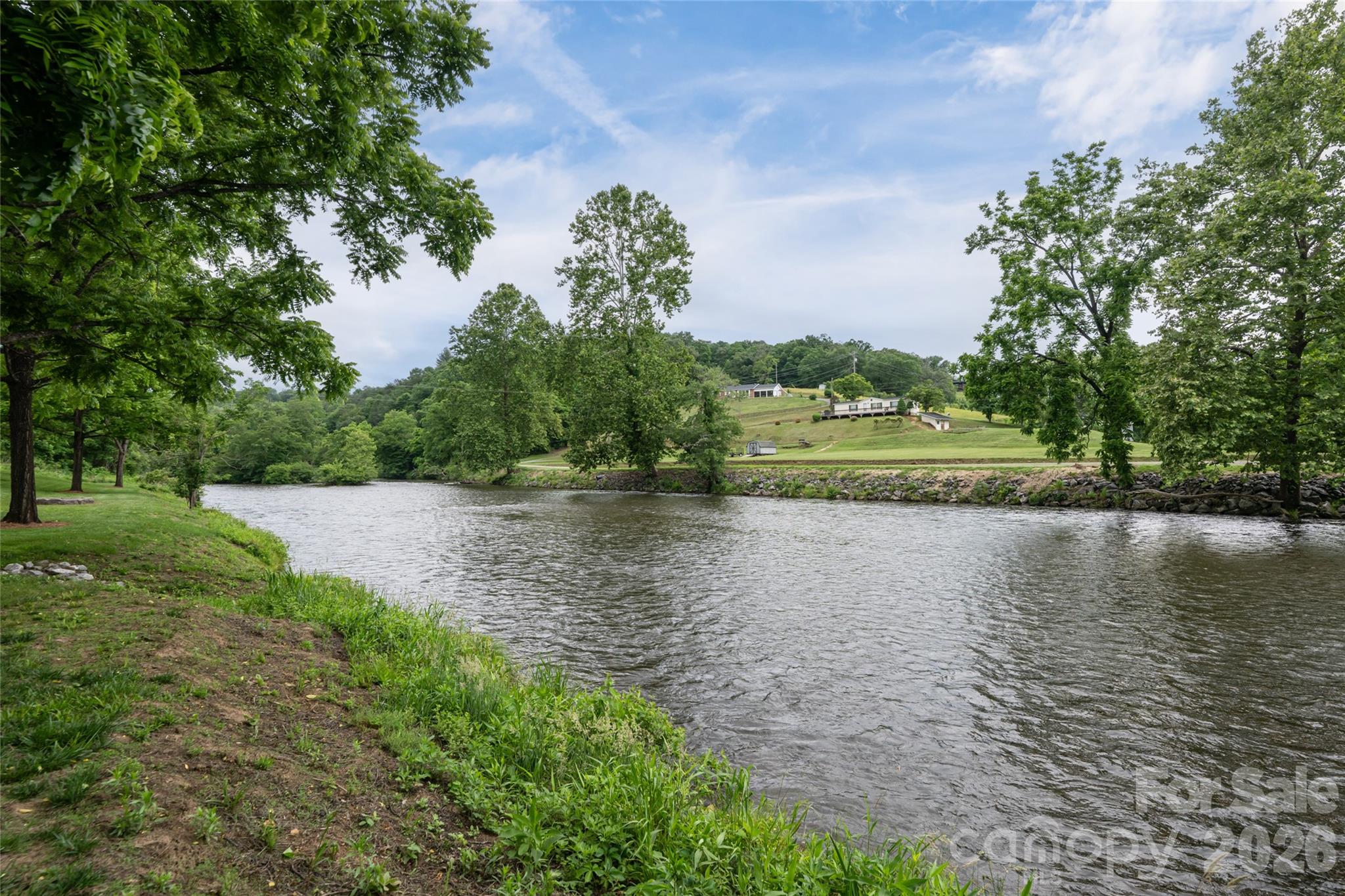 Noahs Landing - Residential