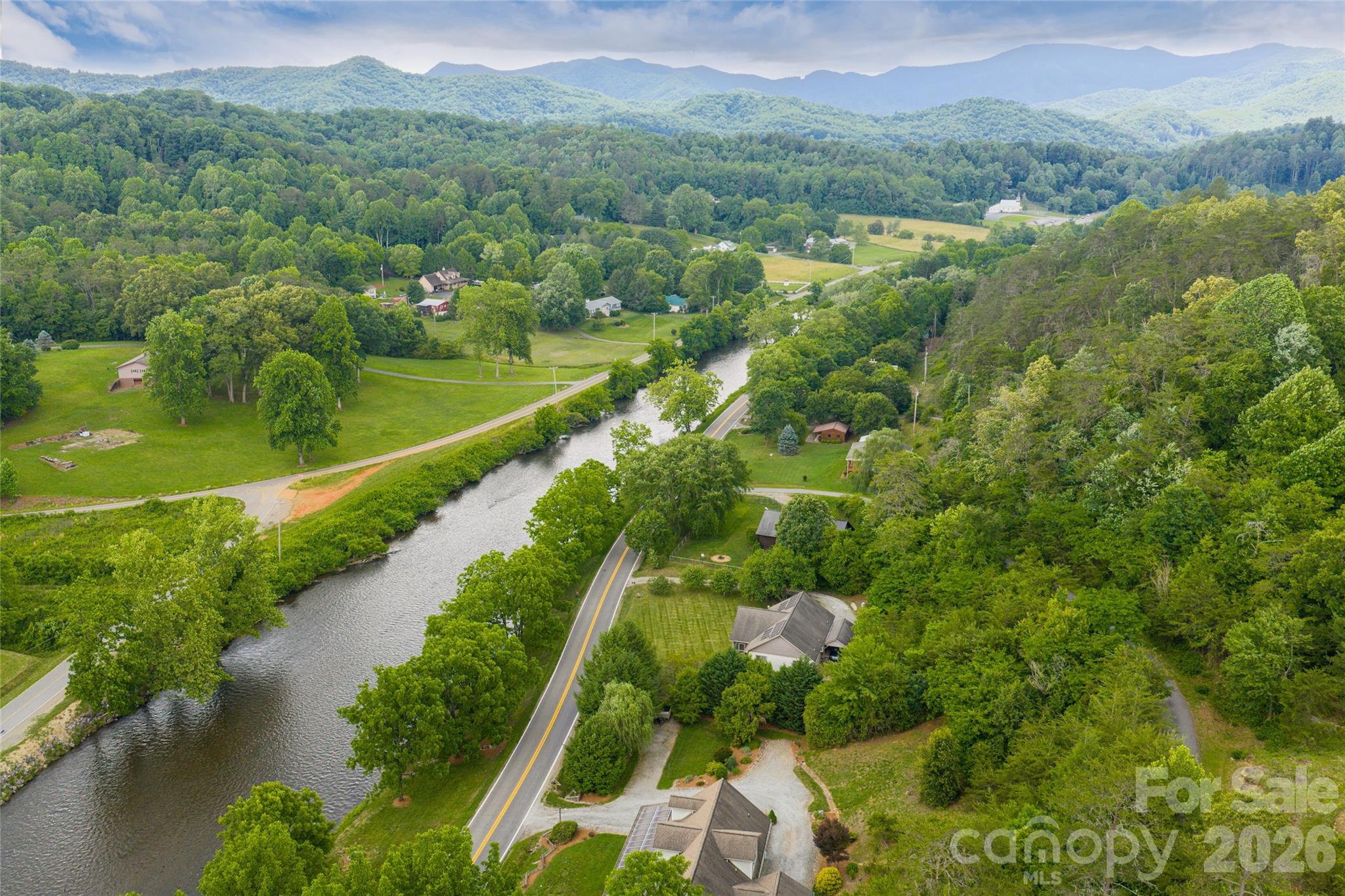 Noahs Landing - Residential