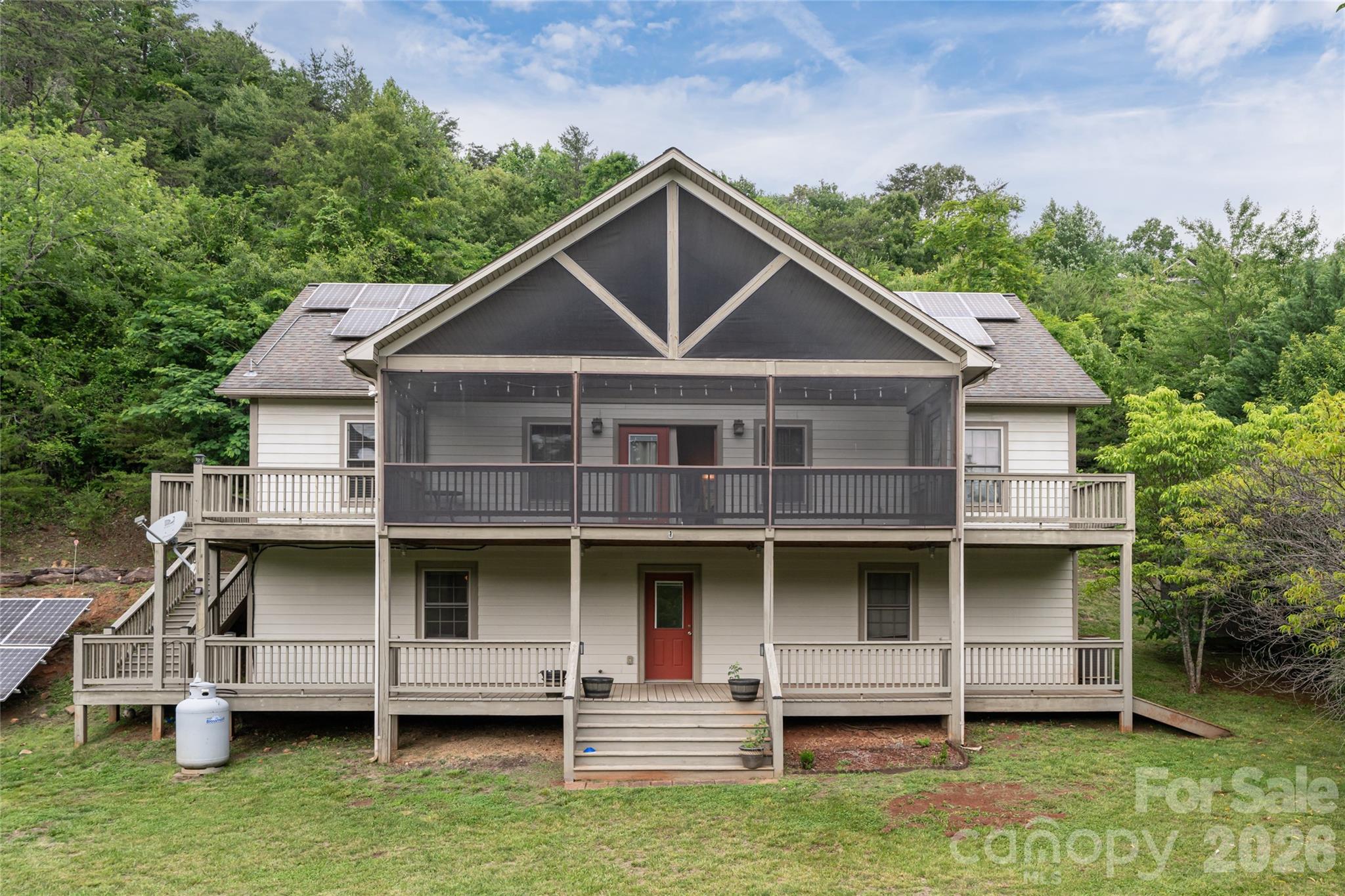 Noahs Landing - Residential