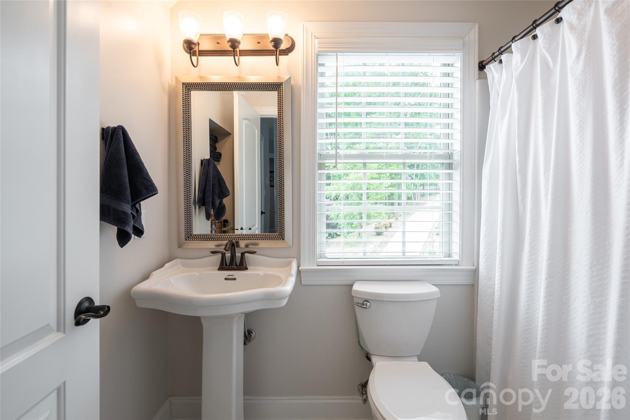 Ledgestone - Residential