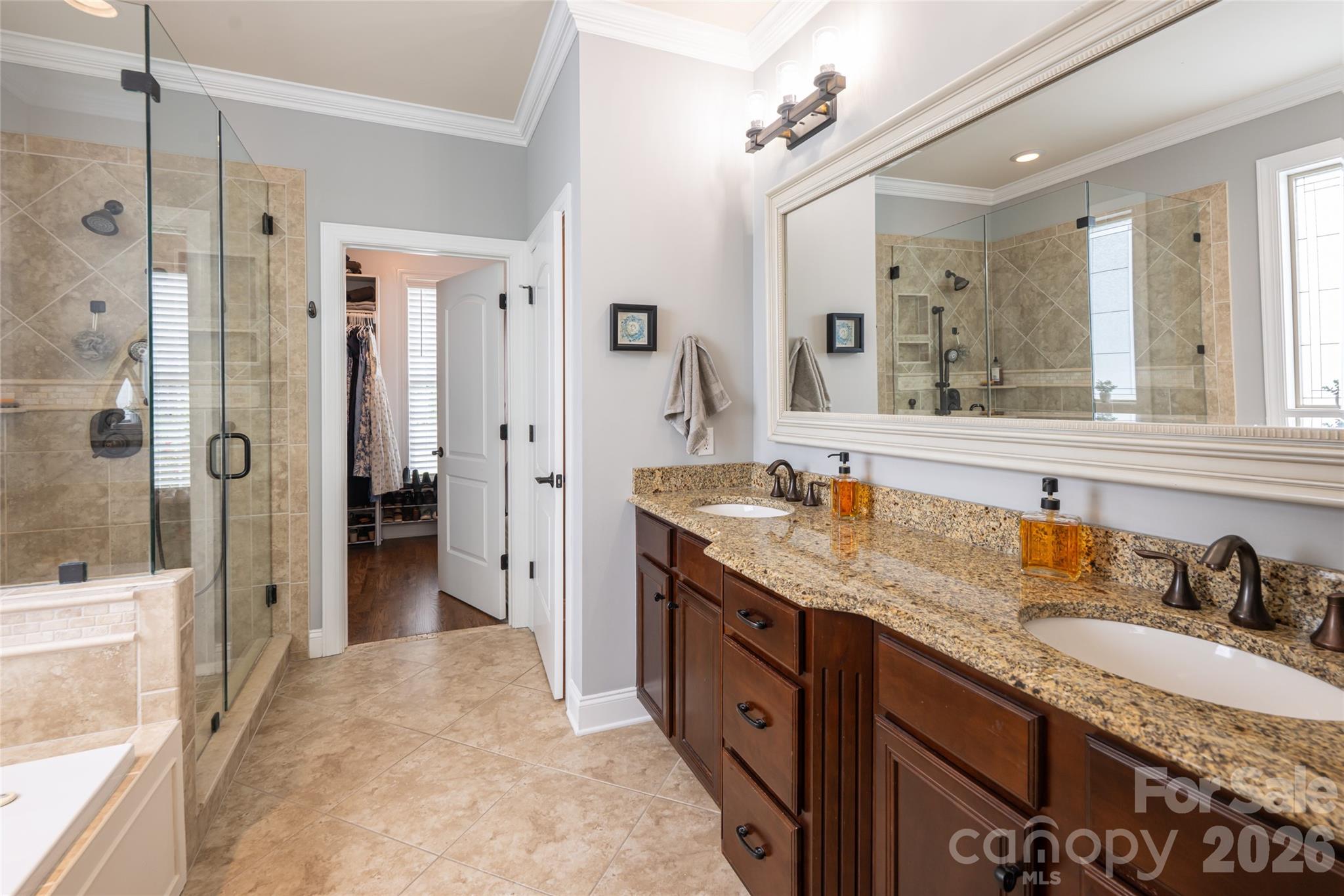 Ledgestone - Residential