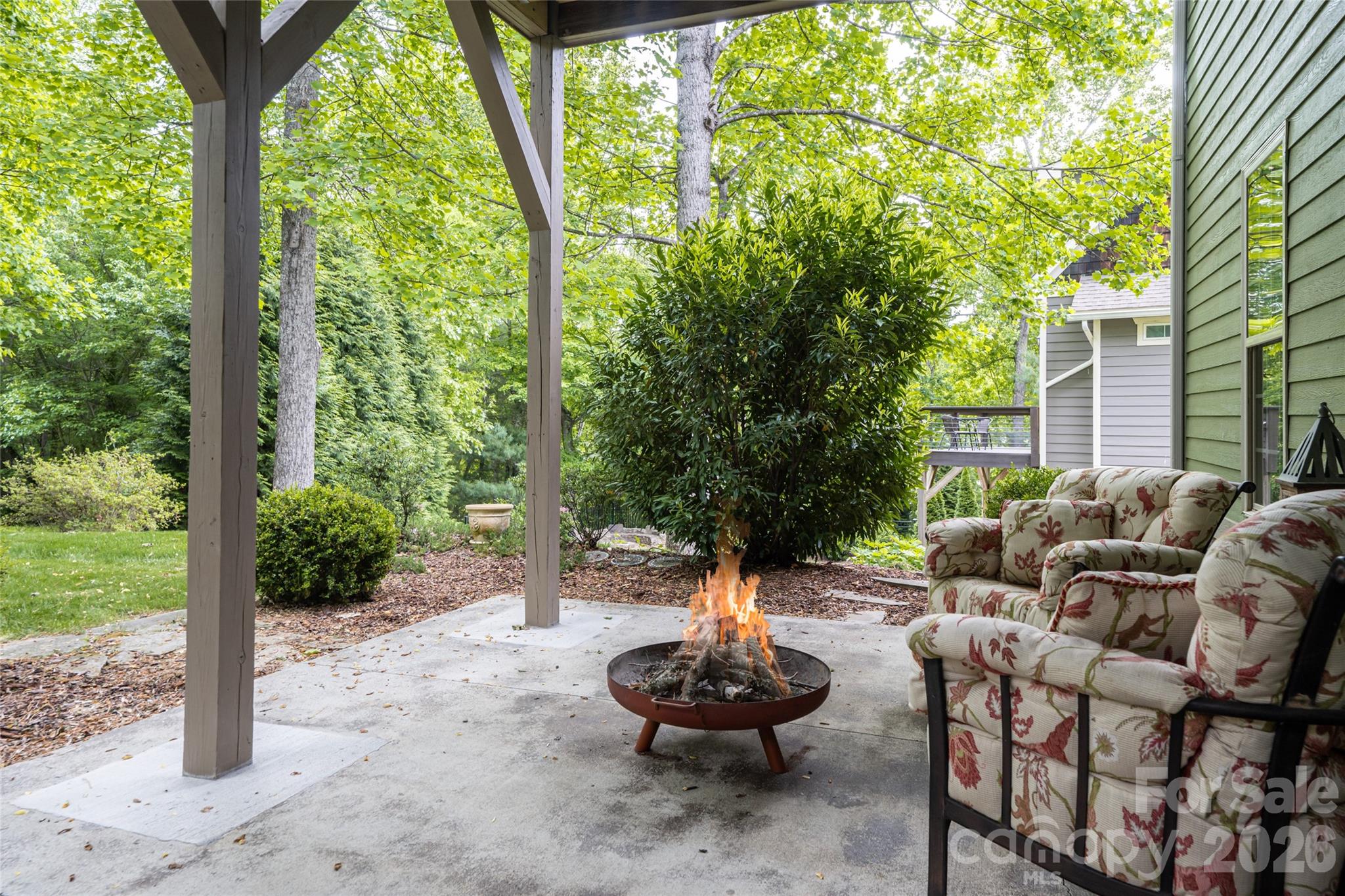 Ledgestone - Residential