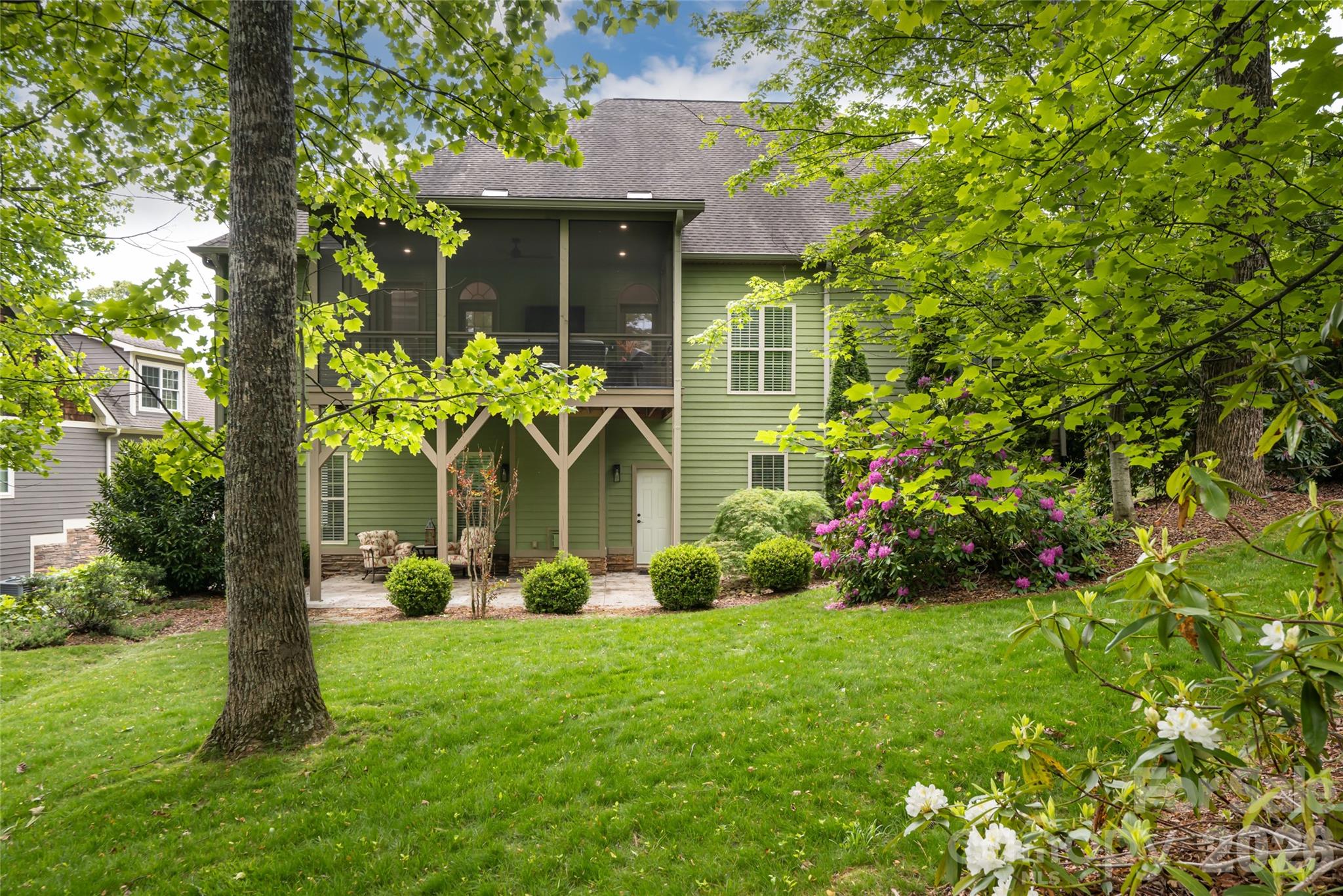 Ledgestone - Residential