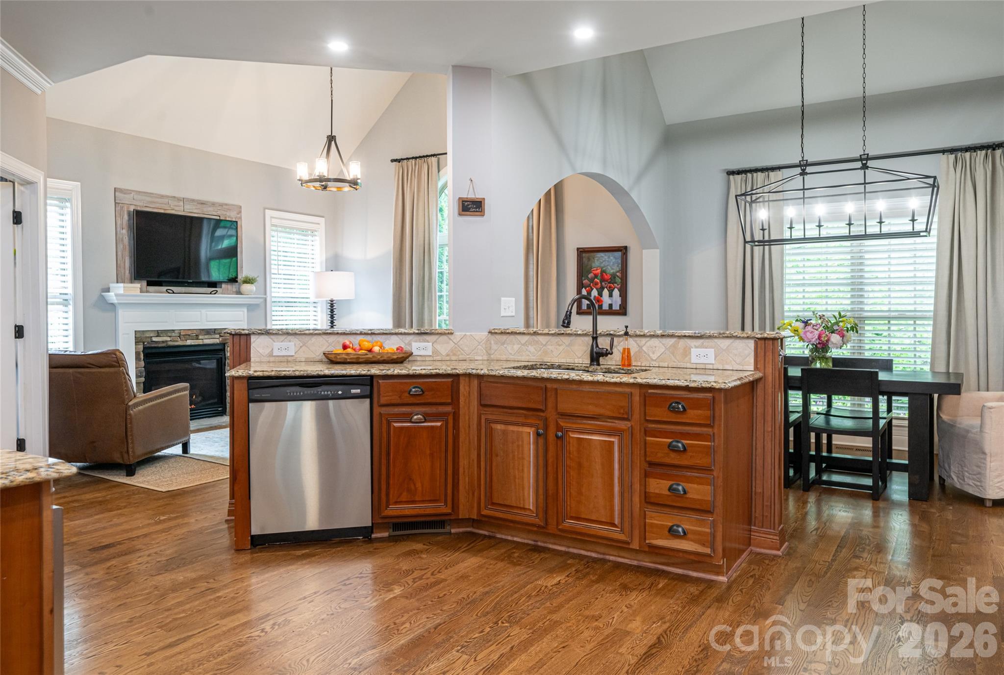 Ledgestone - Residential