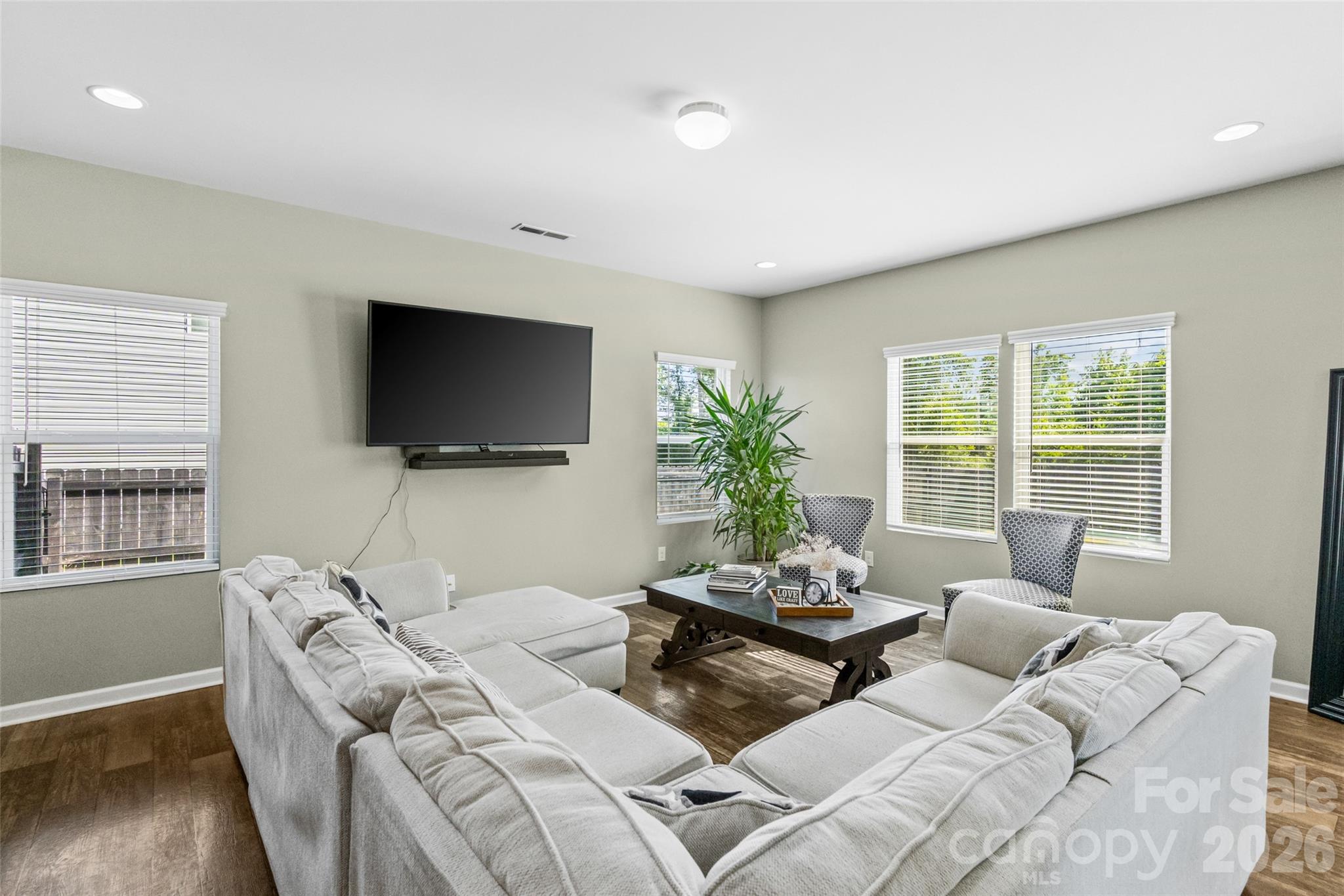 Roddey Park - Residential