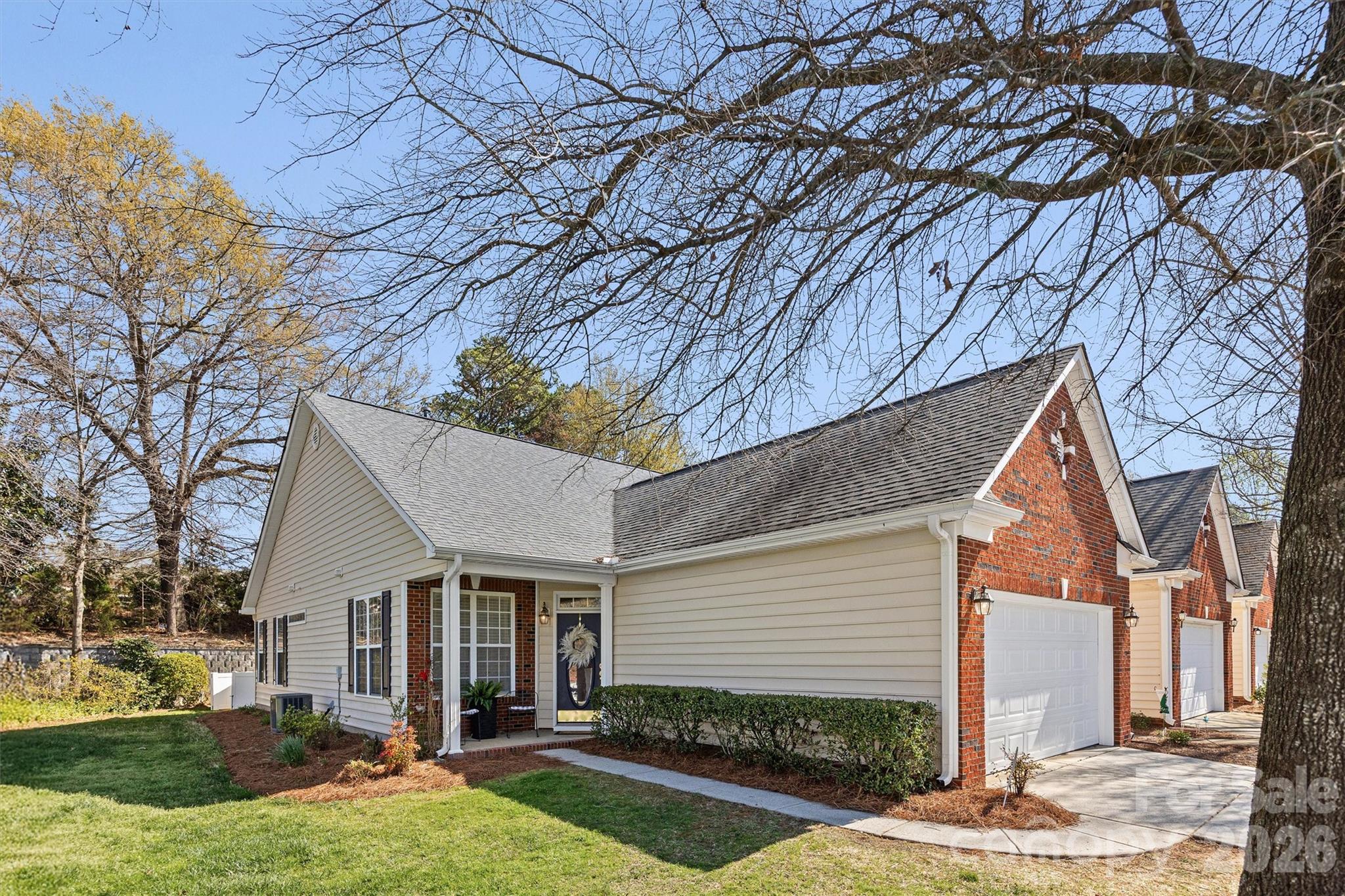 Four Seasons At Gold Hill - Residential