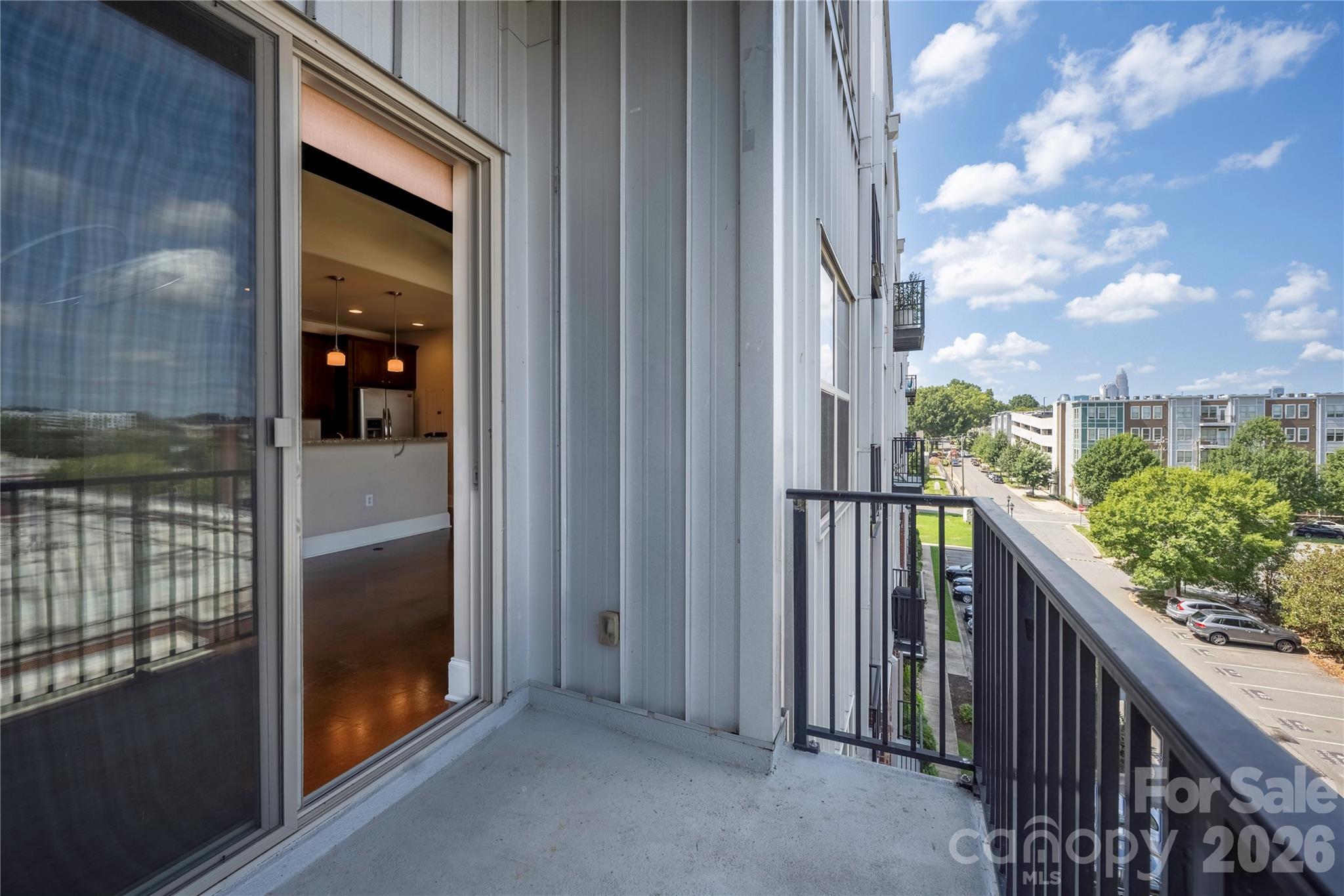 28th Row - Residential