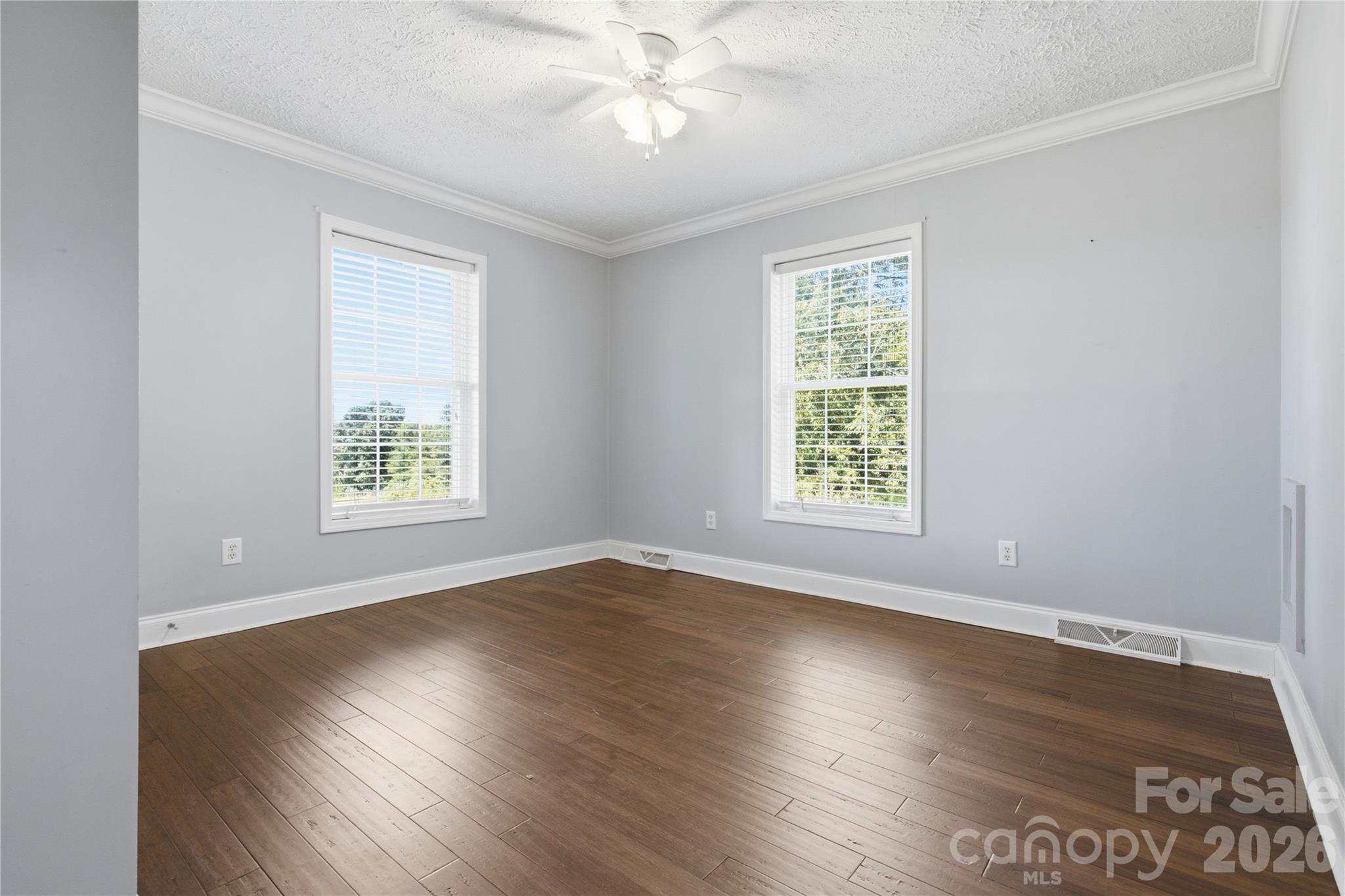 Pin Oak - Residential