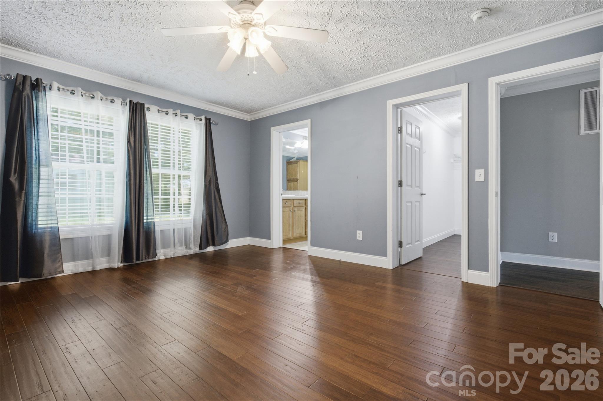 Pin Oak - Residential