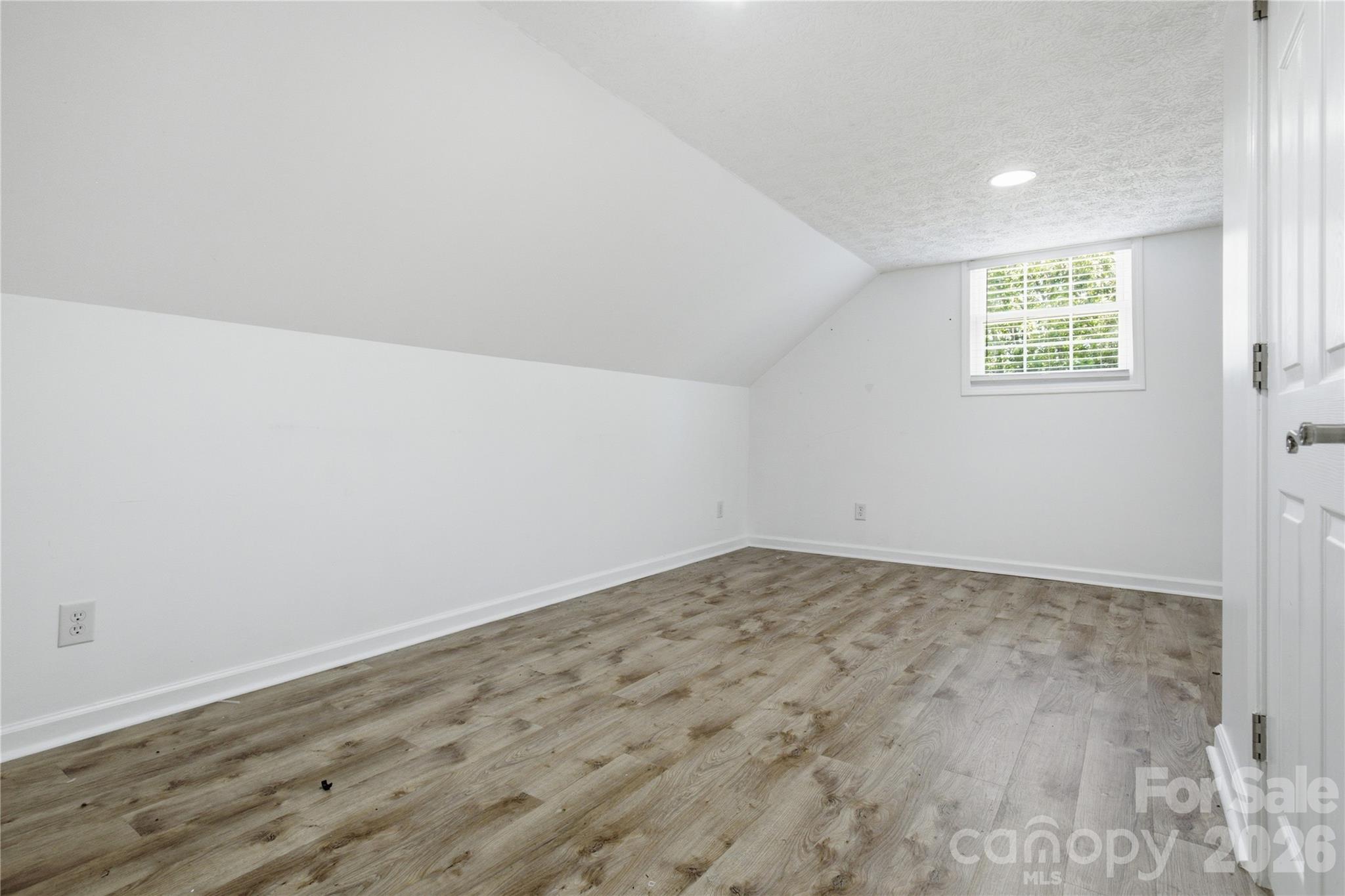 Pin Oak - Residential