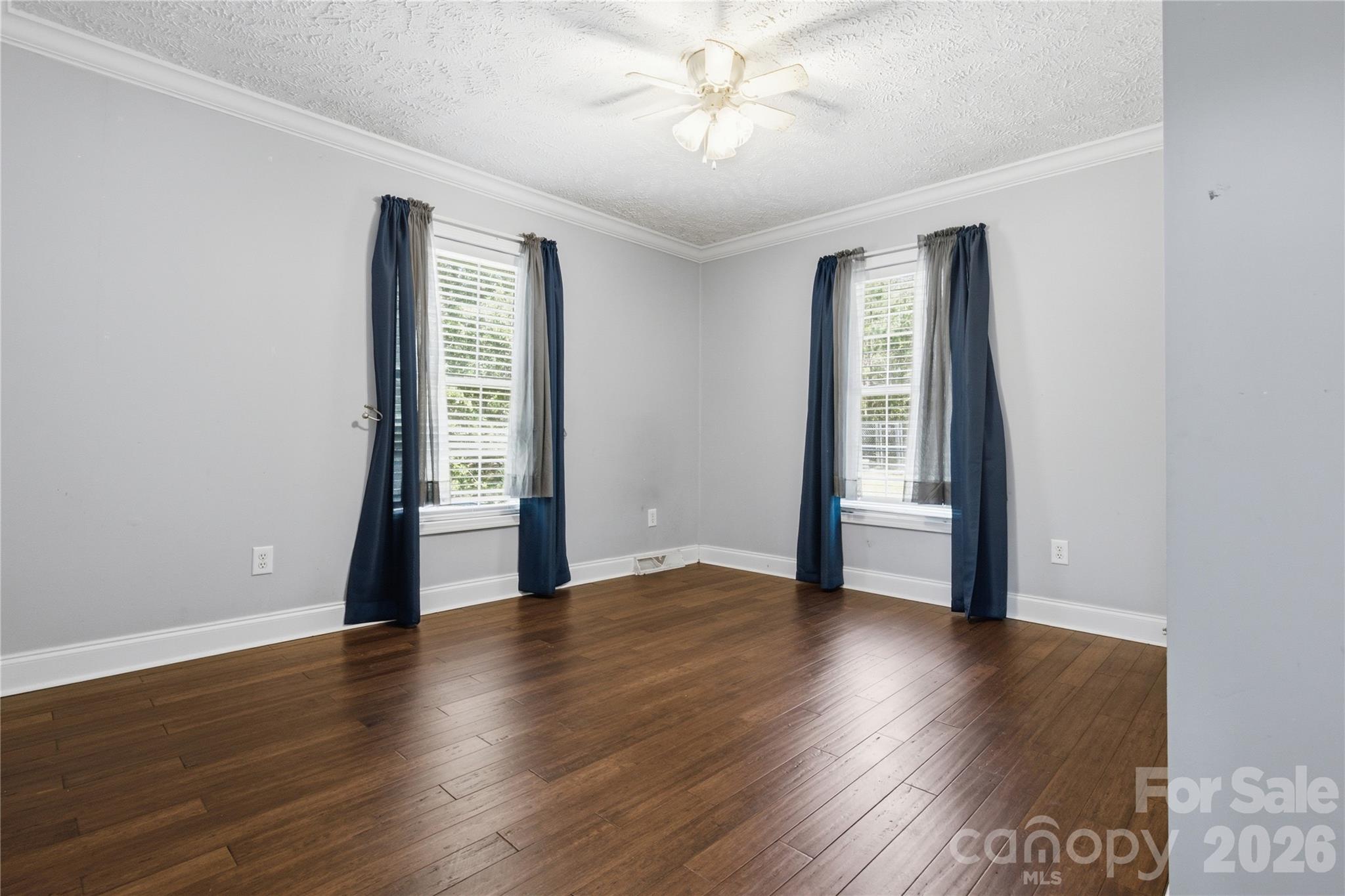 Pin Oak - Residential