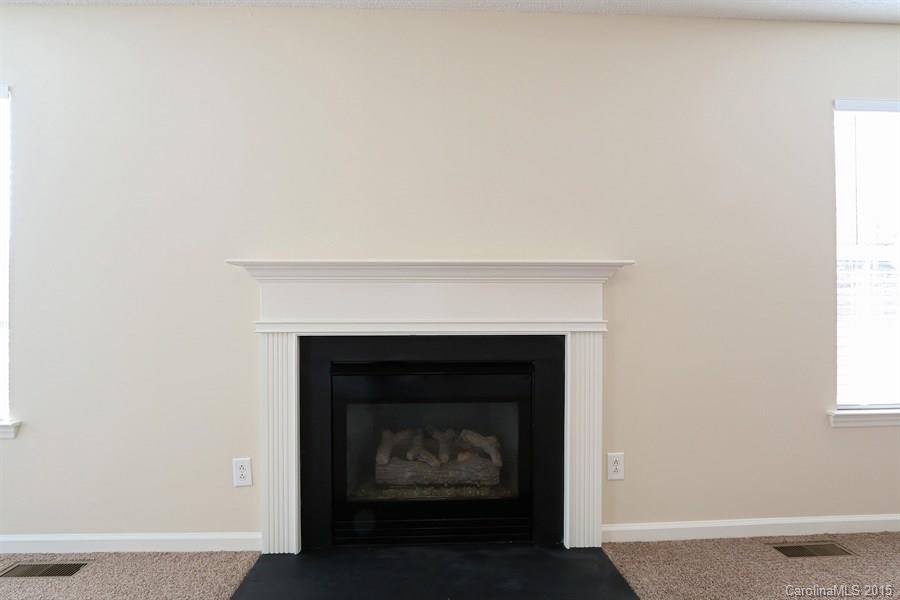 Country Woods East - Residential Lease