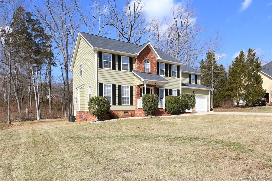 Country Woods East - Residential Lease
