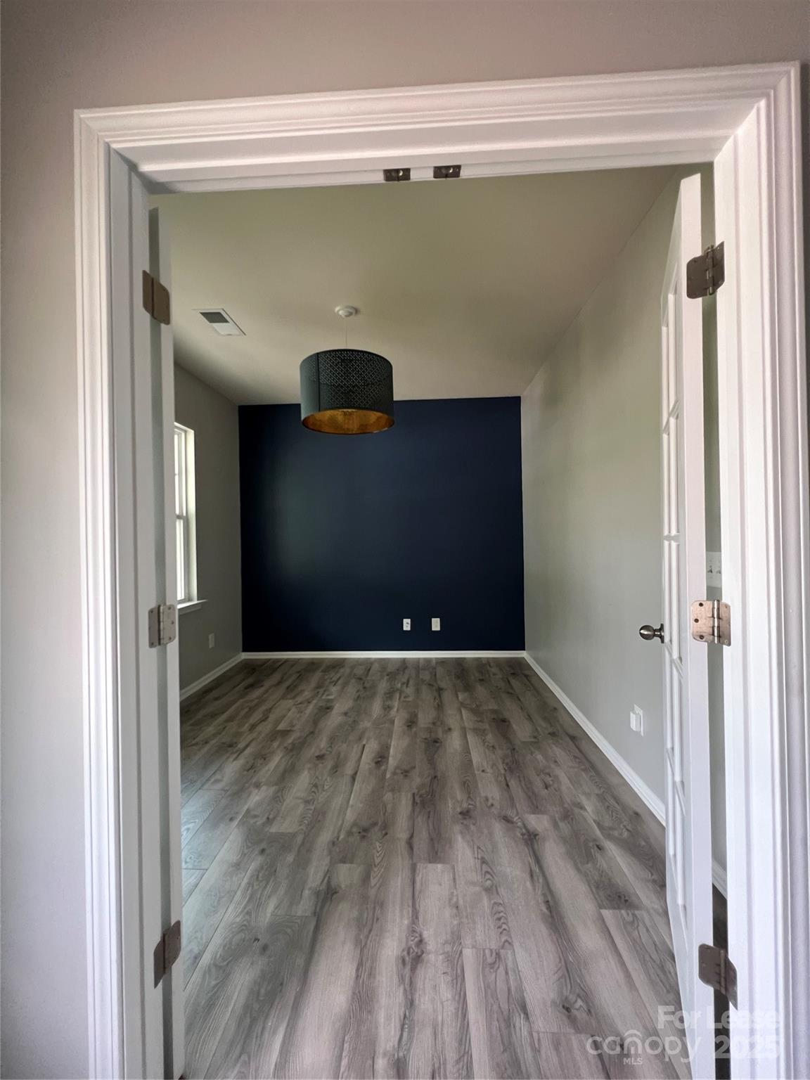 Almond Glen - Residential Lease