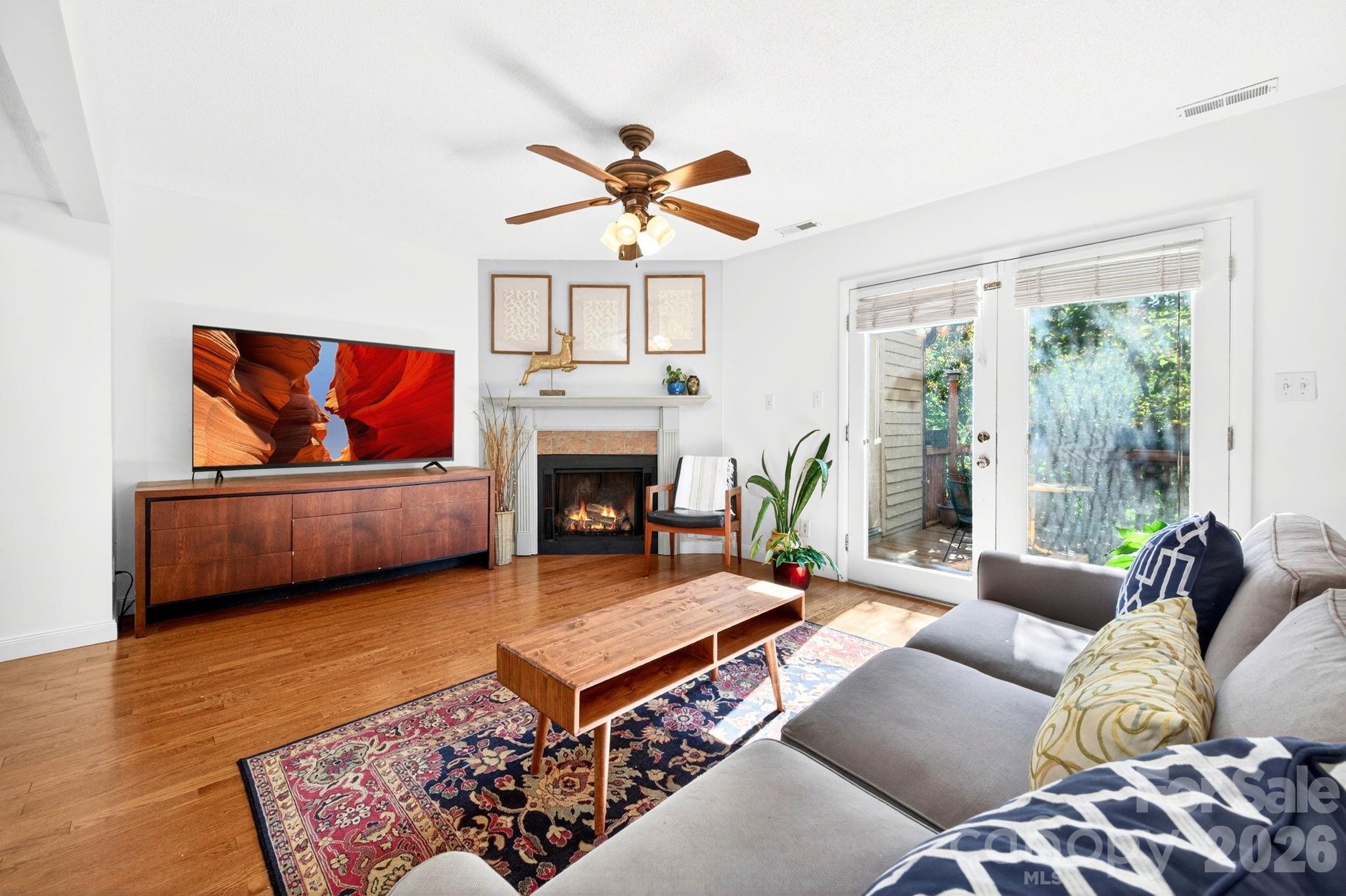 Oak Terrace - Residential