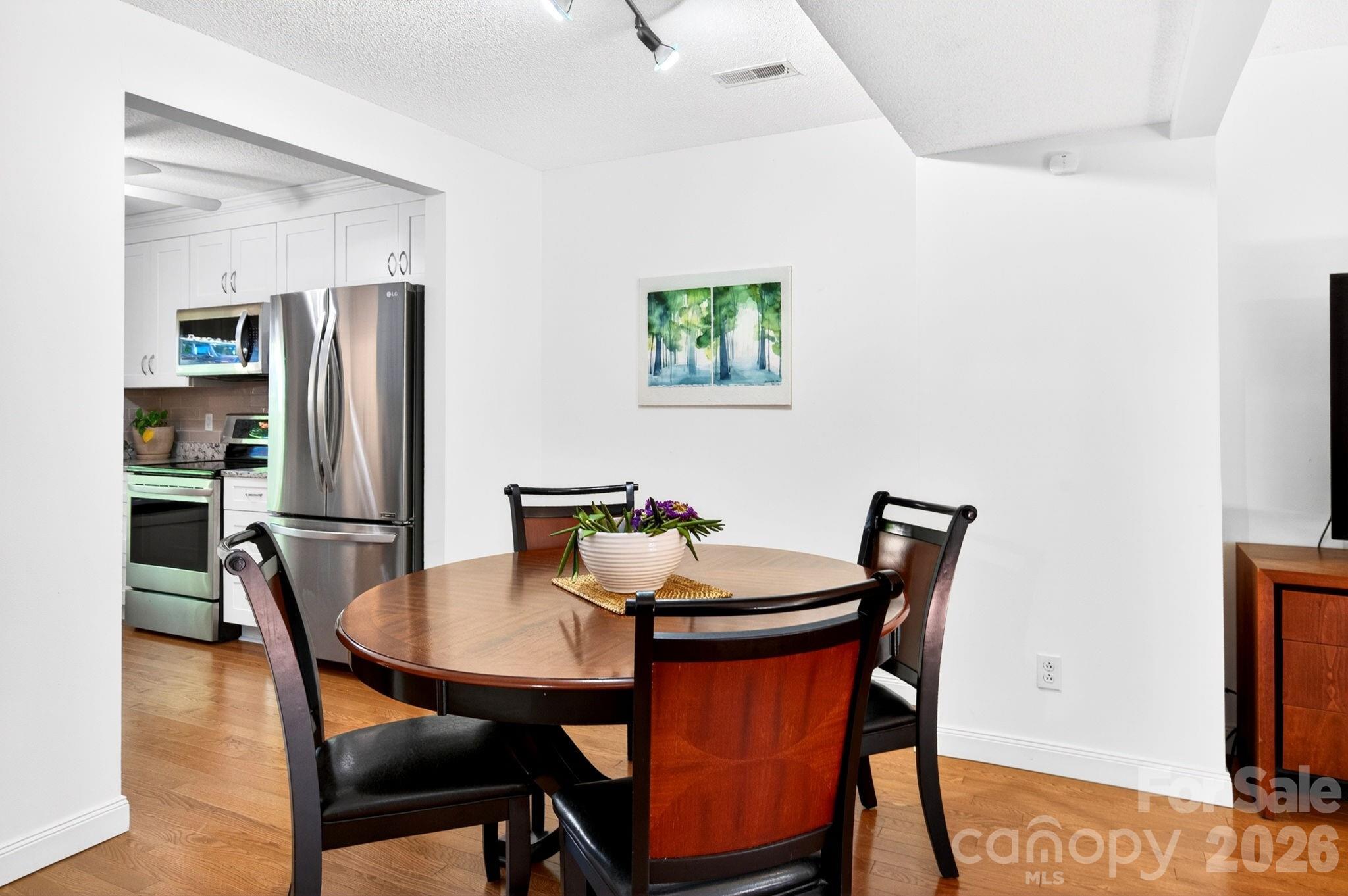 Oak Terrace - Residential