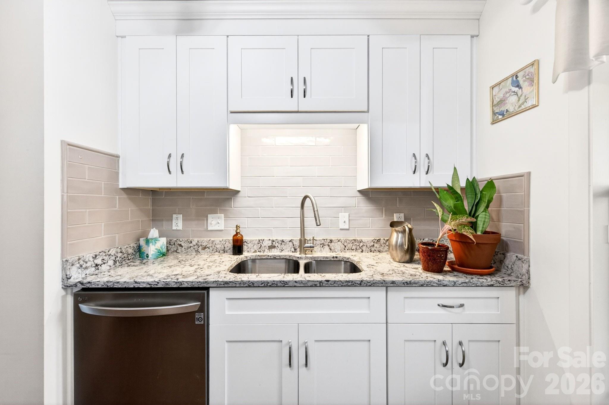 Oak Terrace - Residential