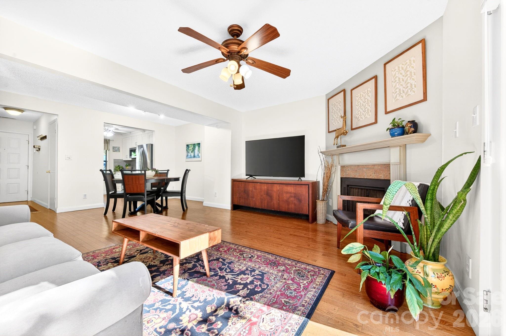 Oak Terrace - Residential