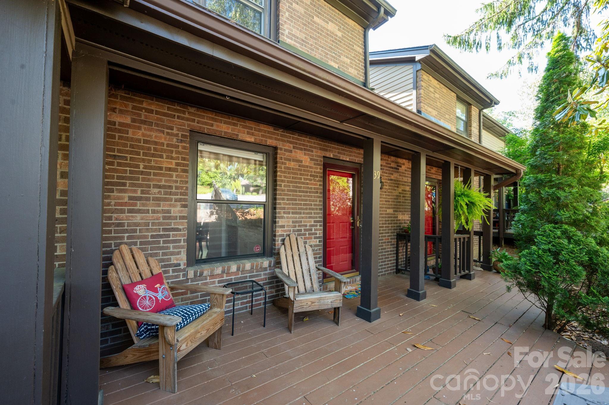 Oak Terrace - Residential