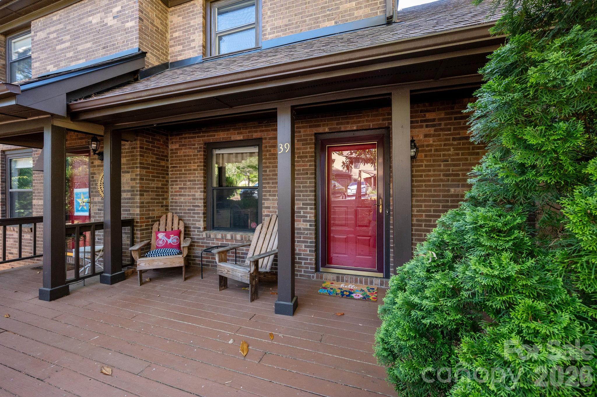 Oak Terrace - Residential