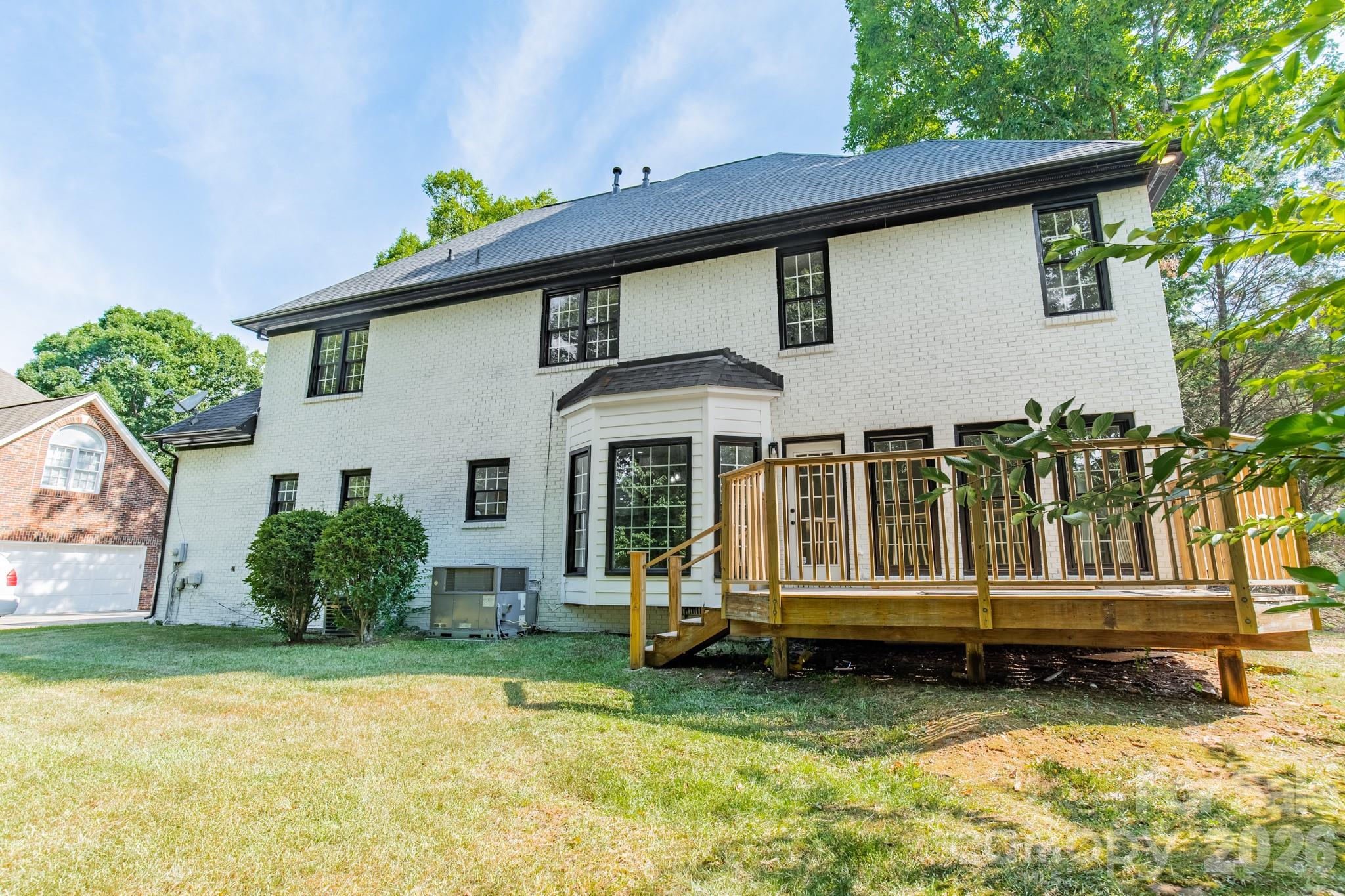 Pond Side - Residential