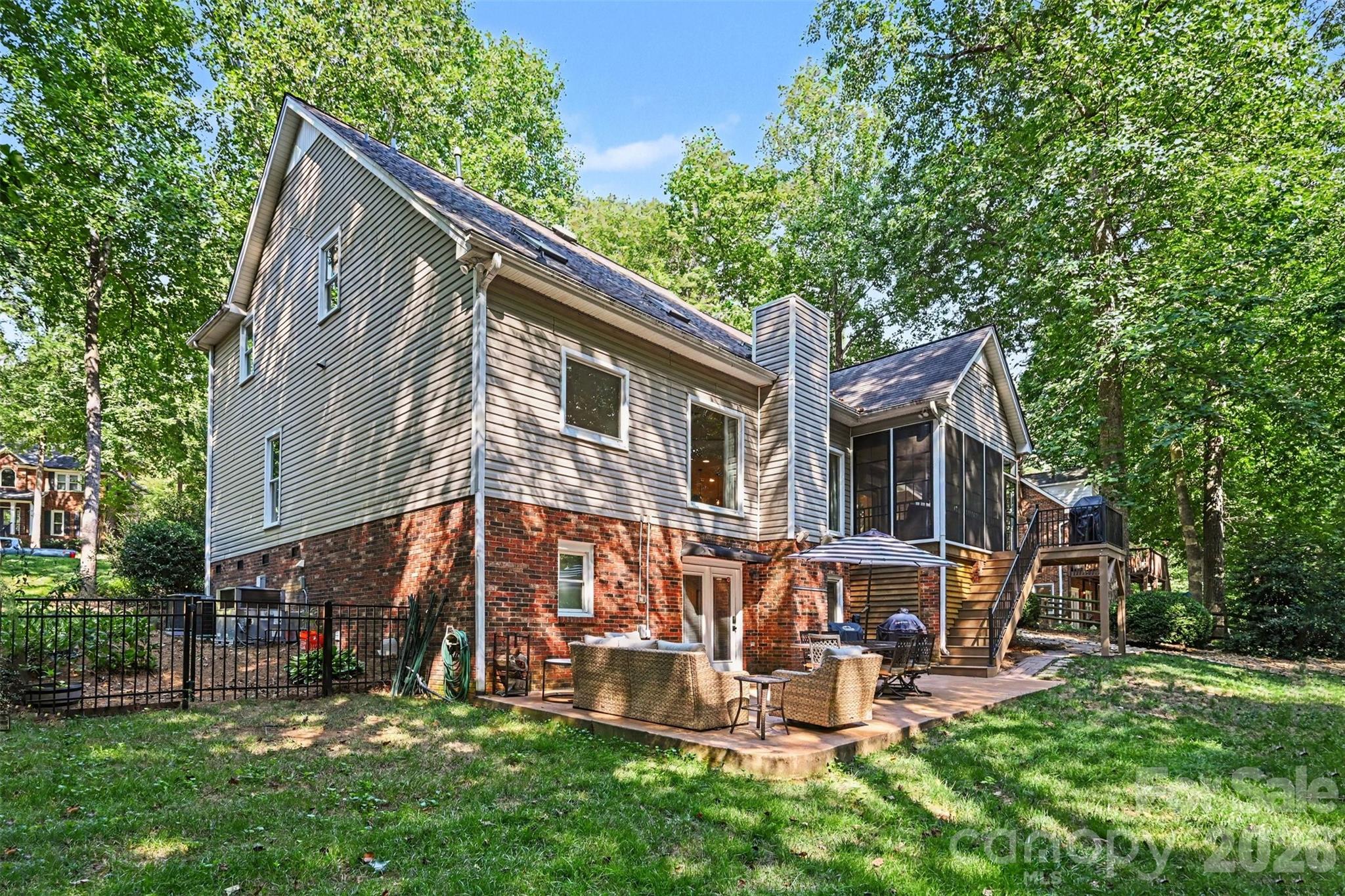 Willowbrook - Residential