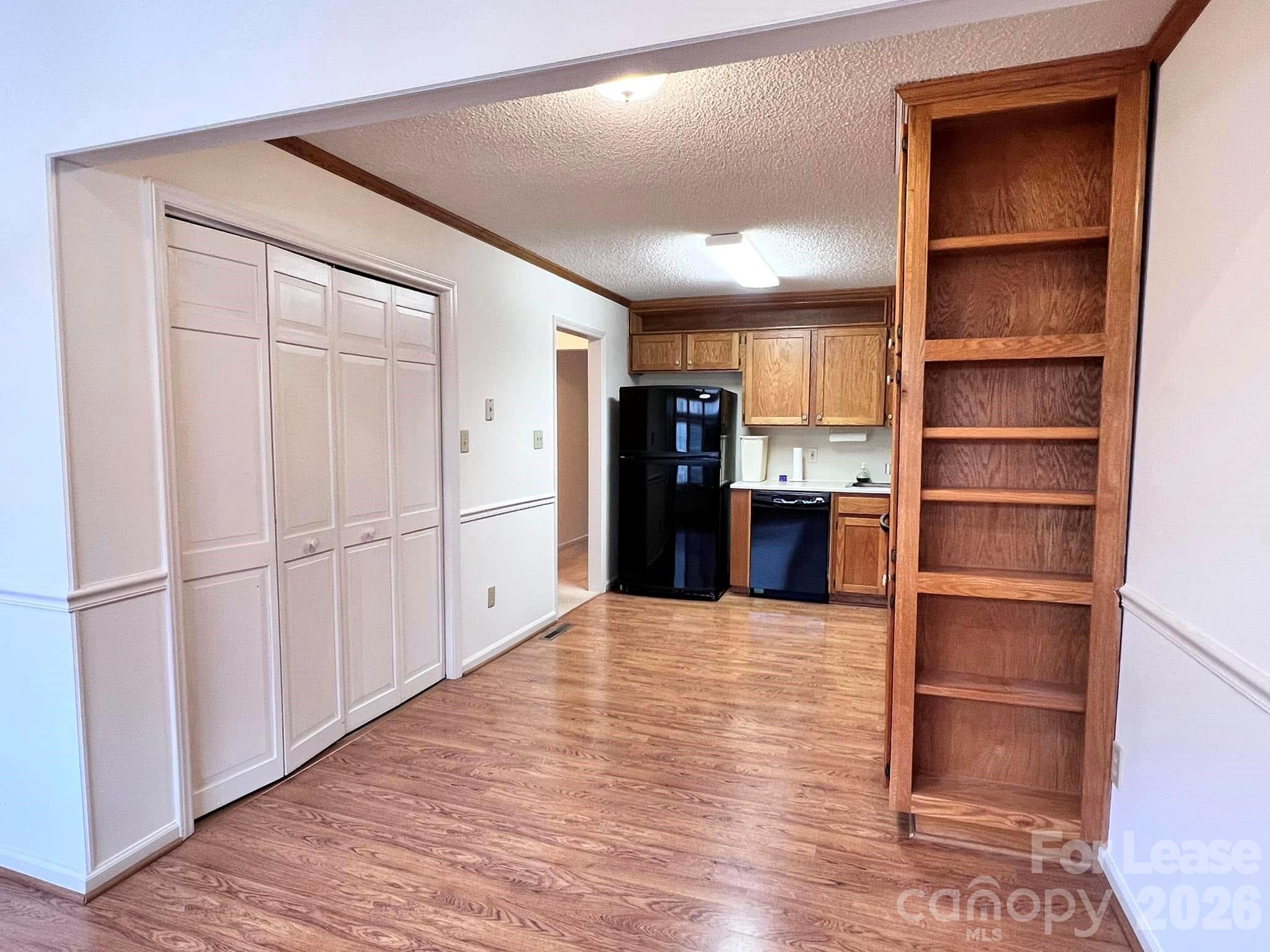 Unknown - Residential Lease