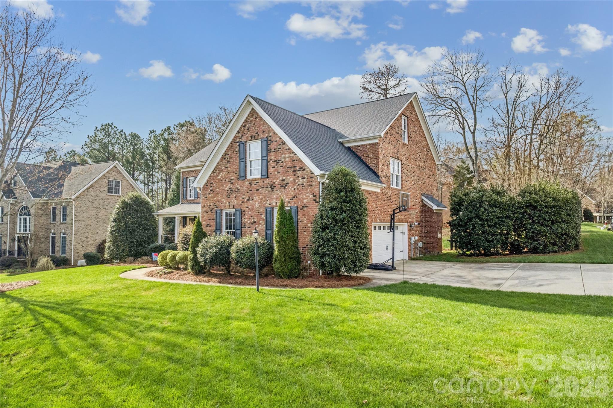 The Glen at Wesley Oaks - Residential
