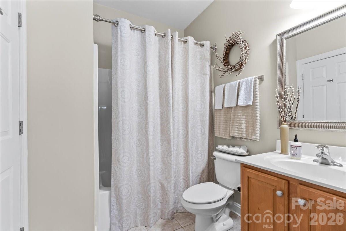 The Glen at Wesley Oaks - Residential