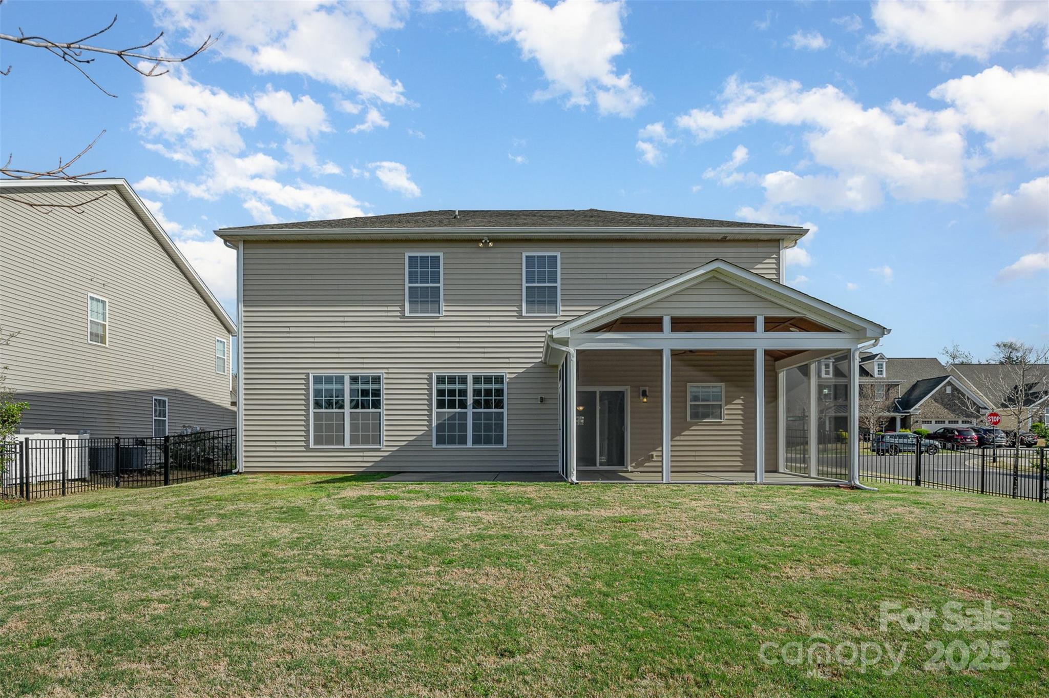 Lake Ridge - Residential