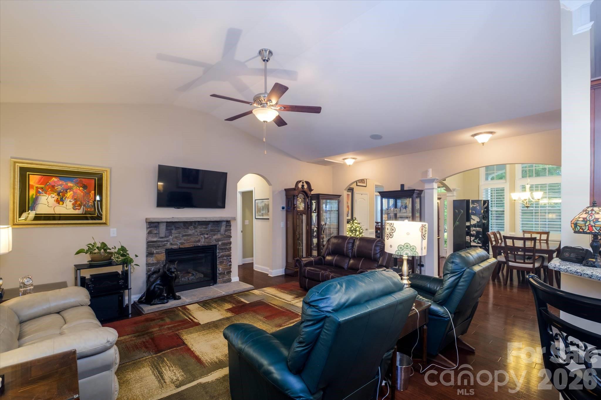 The Vineyards on Lake Wylie - Residential