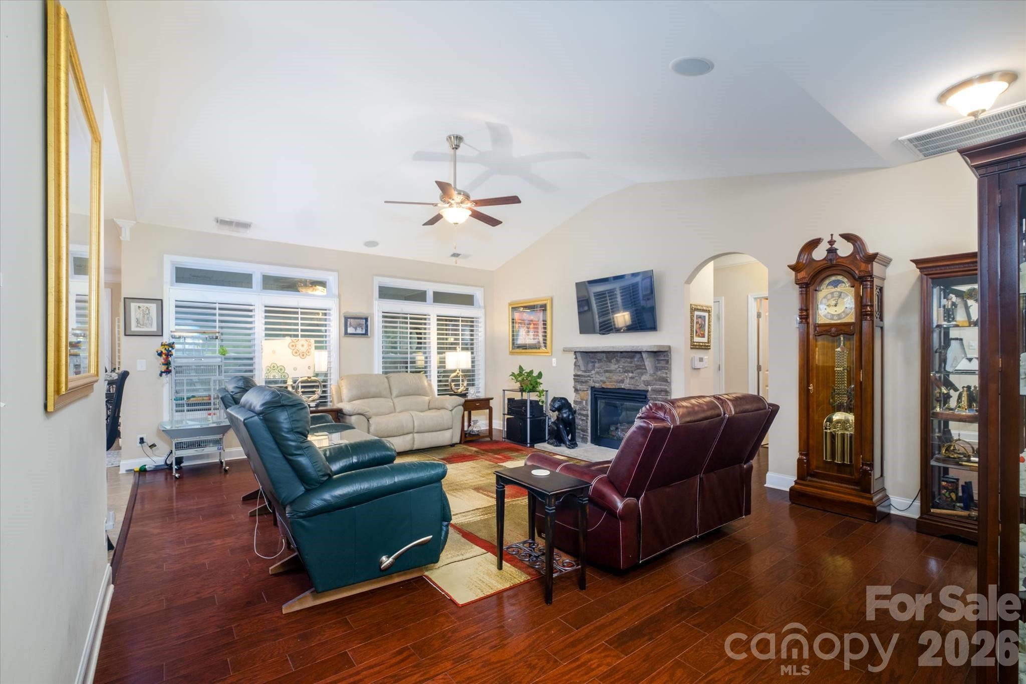 The Vineyards on Lake Wylie - Residential